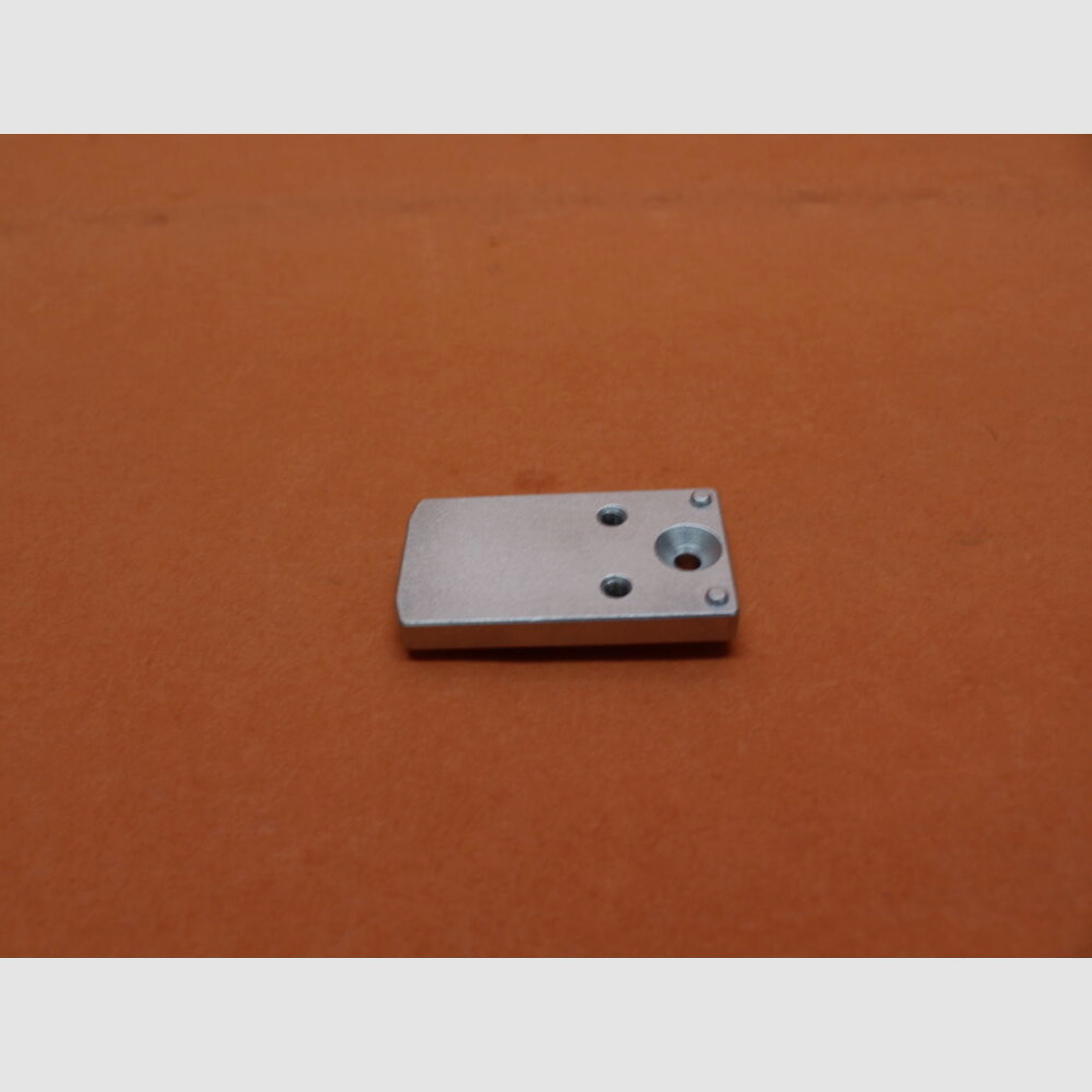 SIG Sauer	 SIG Sauer X-LINE: ROMEO1 Adapterplatte (71006825) für Leuchtpunktvisier Alu feingestrahlt silber