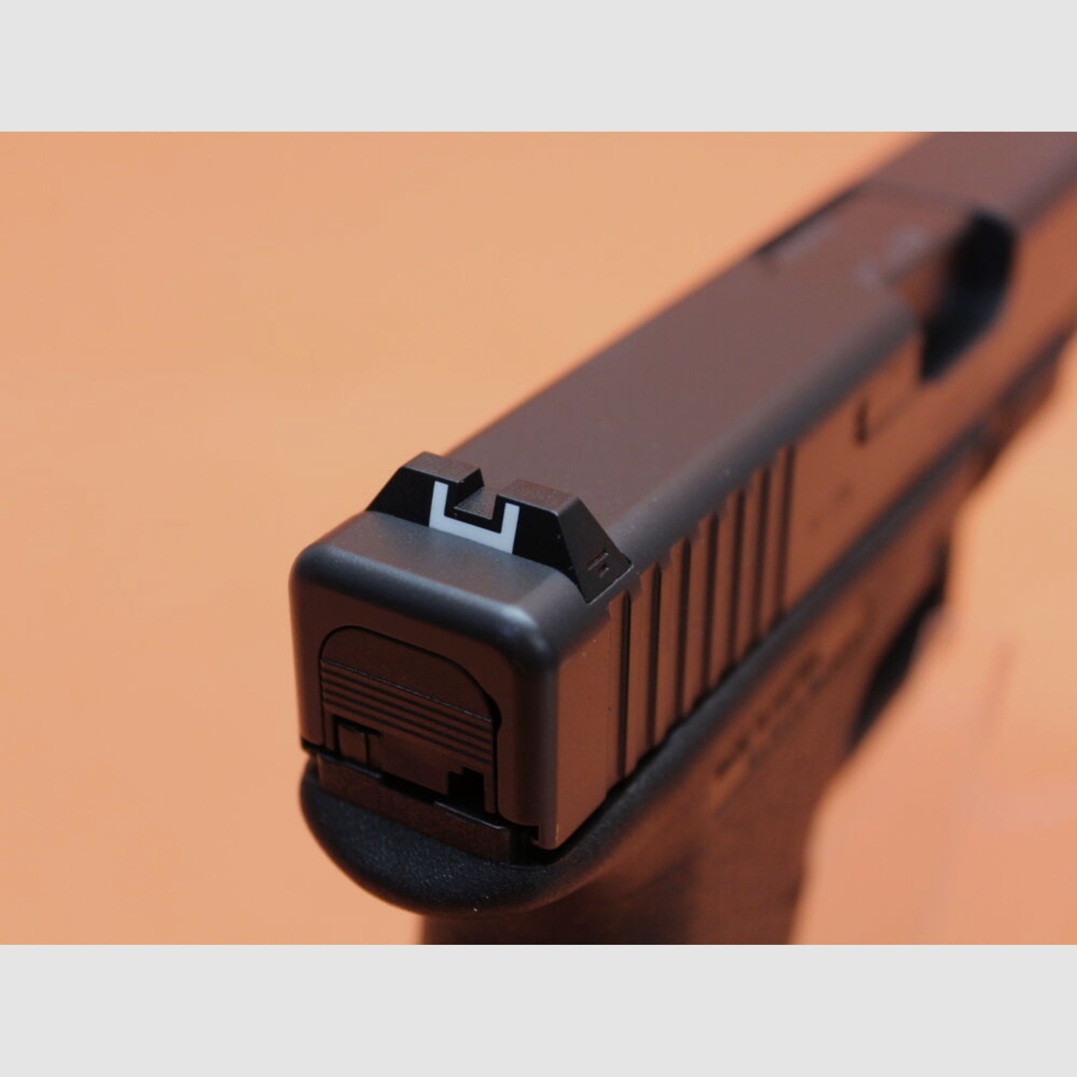 Glock	 Ha.Pistole 9mmLuger Glock P80: Classic Edition (Historischer Nachbau der Glock 17 Gen1)