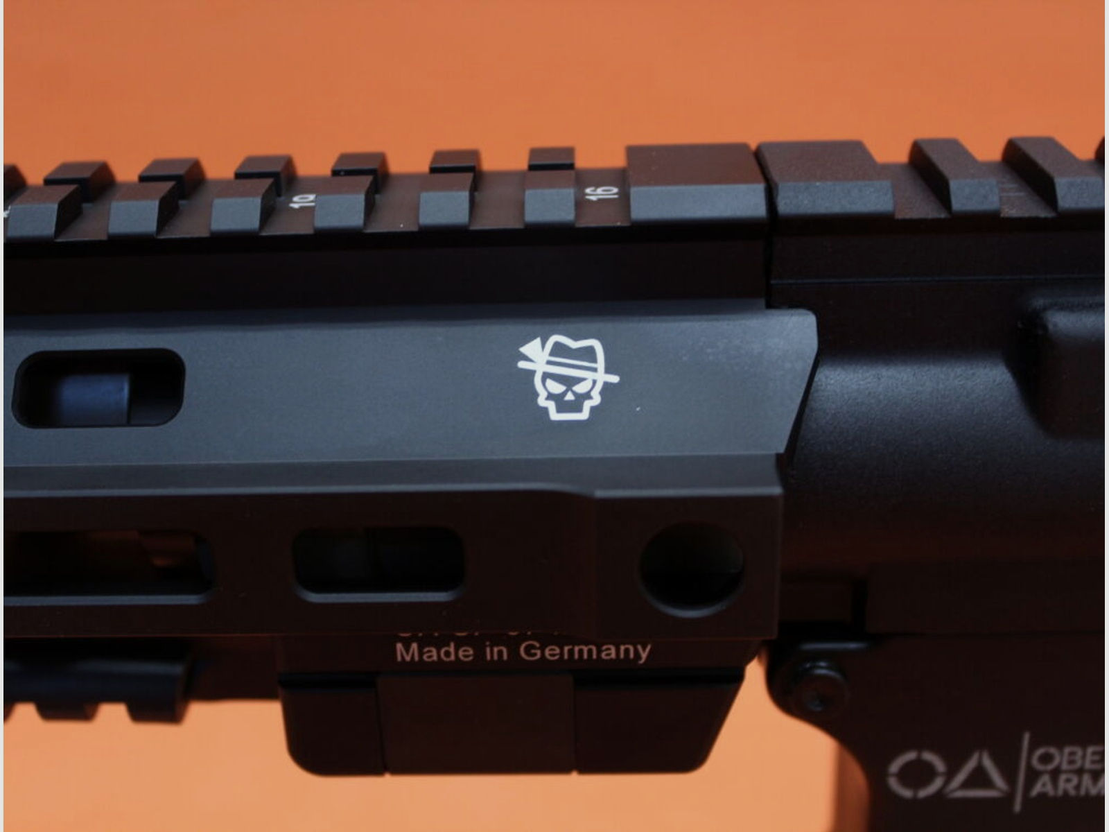 Oberland Arms	 Ha.Büchse .300AAC Blackout Oberland Arms OA-15 M10 System AR-15 10,7" Lauf/ M-LOK/ Schubschaft