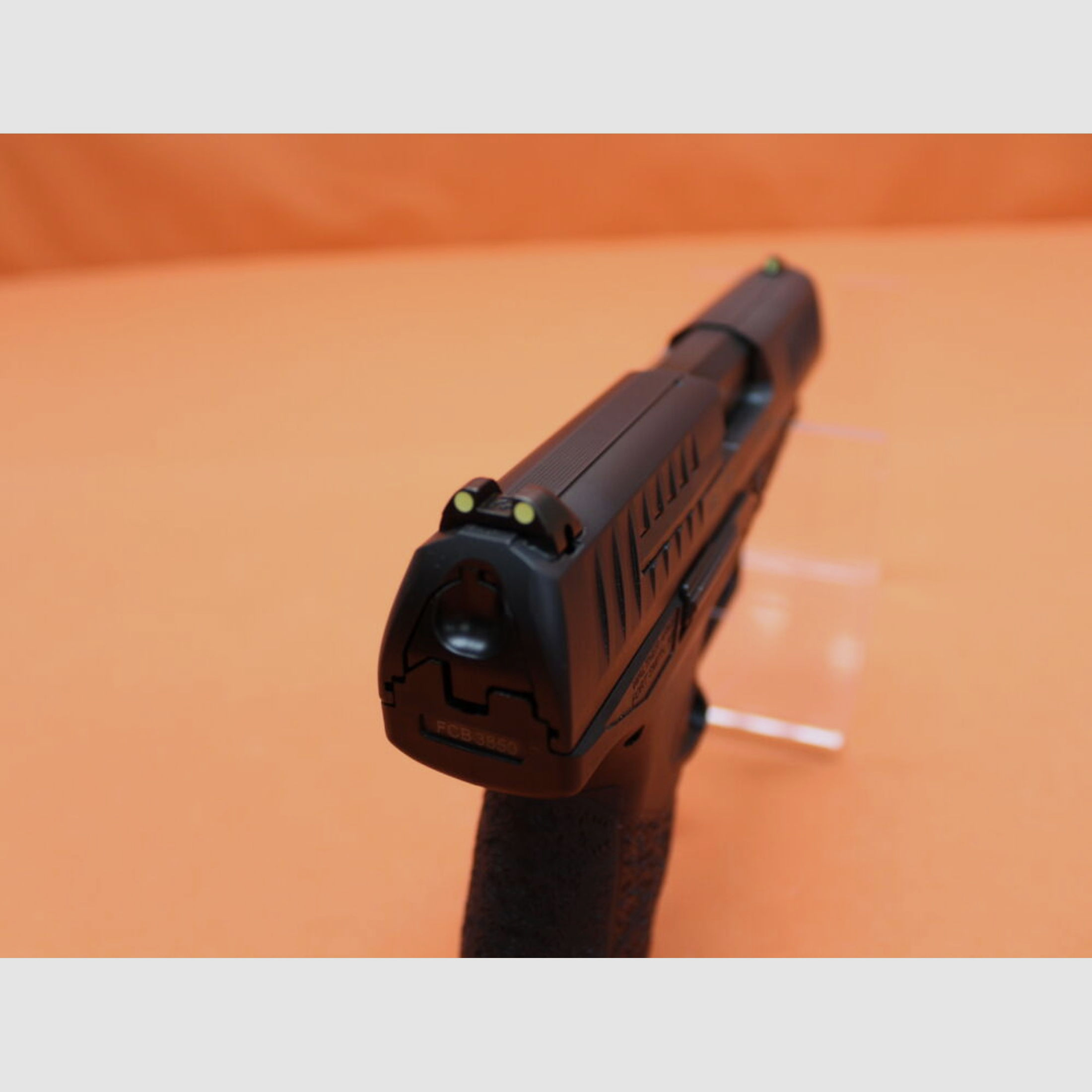 Walther	 Ha.Pistole 9mmLuger Walther PPQ M2B 4" Polygonlauf/ 3-Dot Stahl-Visierung (9mmPara/9x19)