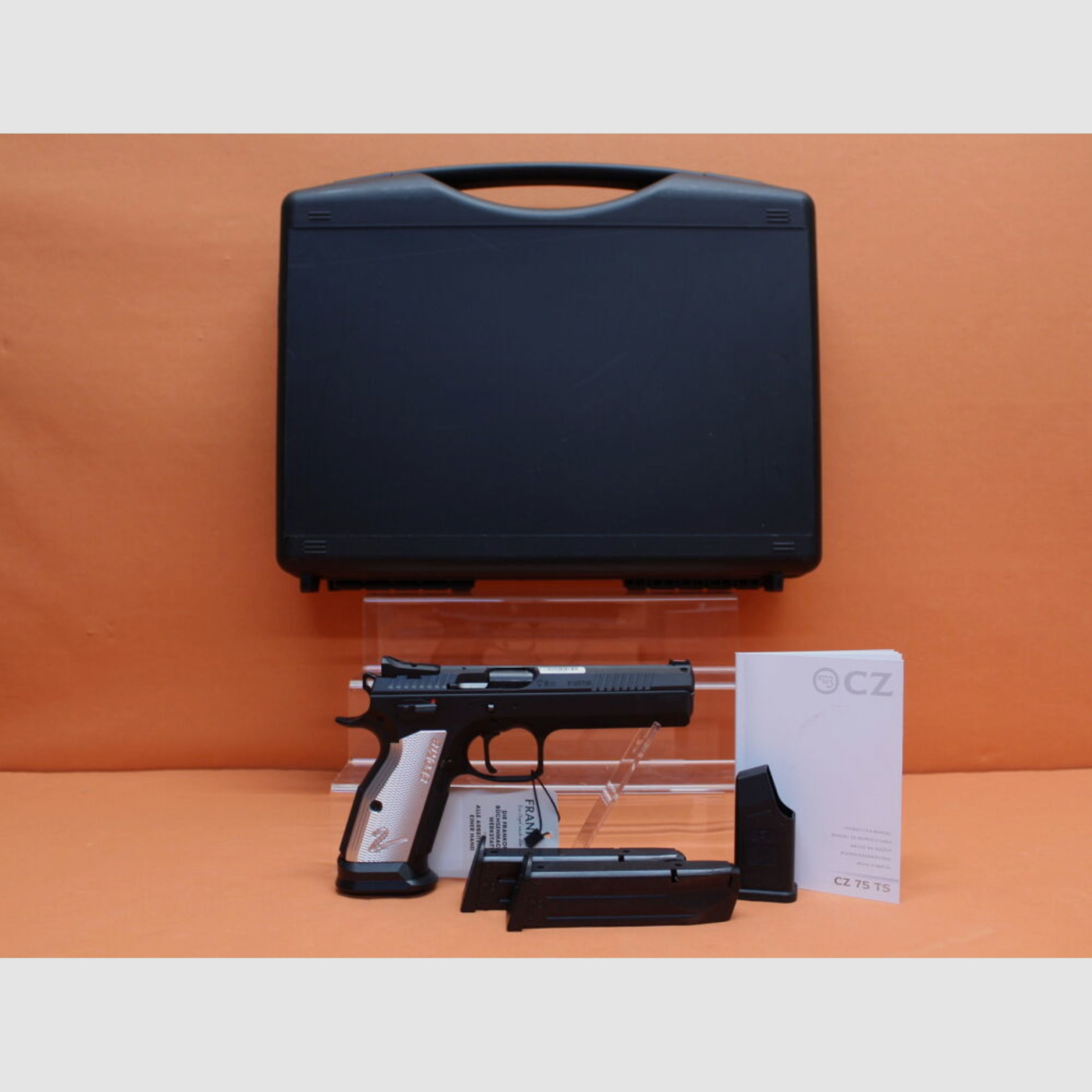 CZUB	 Ha.Pistole 9mmLuger CZUB CZ 75 TS2 Tactical Sports Silver 134mm Lauf/ Alu-Griffschalen