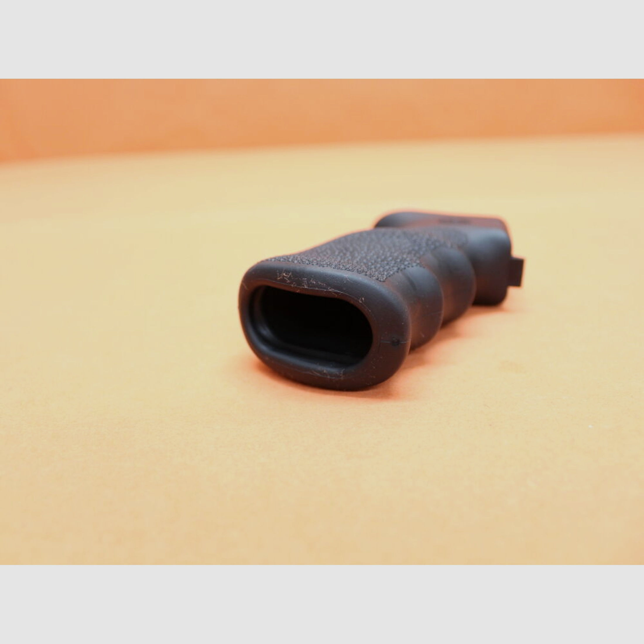 HOGUE	 SAN SIG550-553/ 556/ 522: Pistol Grip HOGUE w/FG Overmolded Black (55020) Gummigriff m. Griffrillen