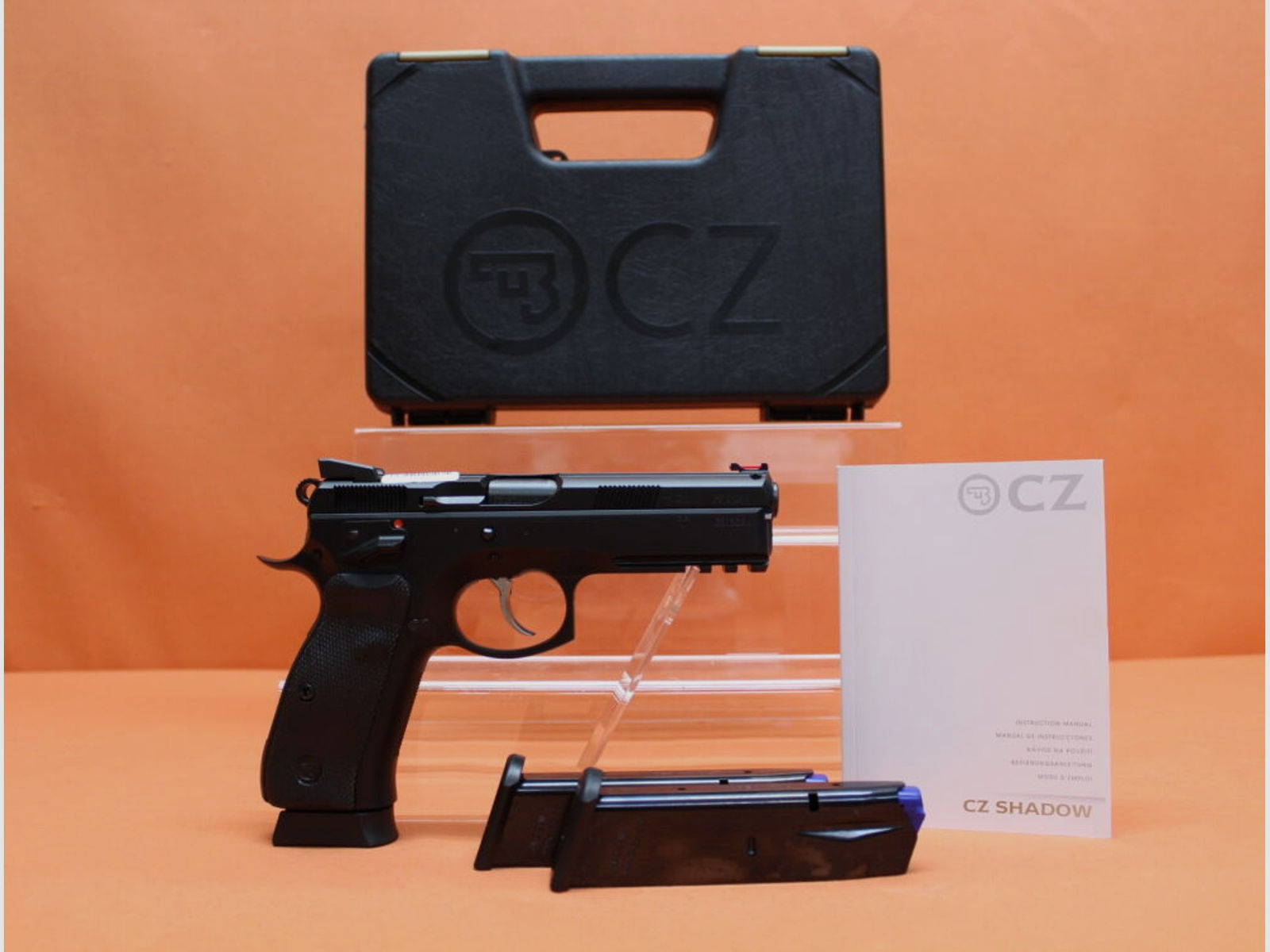 CZUB	 Ha.Pistole 9mmLuger CZUB CZ 75 SP-01 SHADOW 116mm Lauf/Fiber-Leuchtkorn/3 Magazine (9mmPara/9x19)