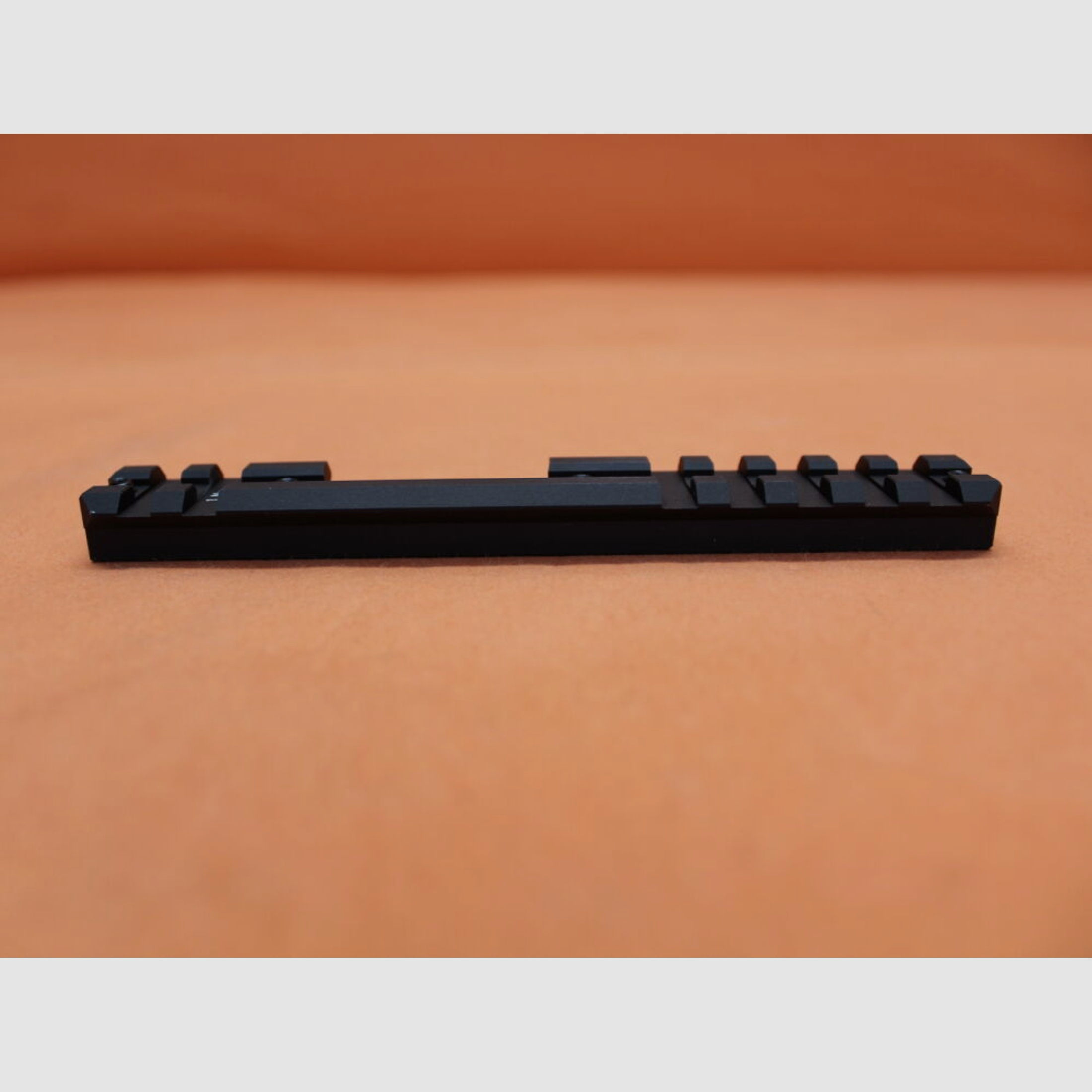 CZUB	 CZUB CZ 457: Weaver-/ Picatinnyprofil-Montageschiene BL=140mm Alu schwarz BH=11,4mm