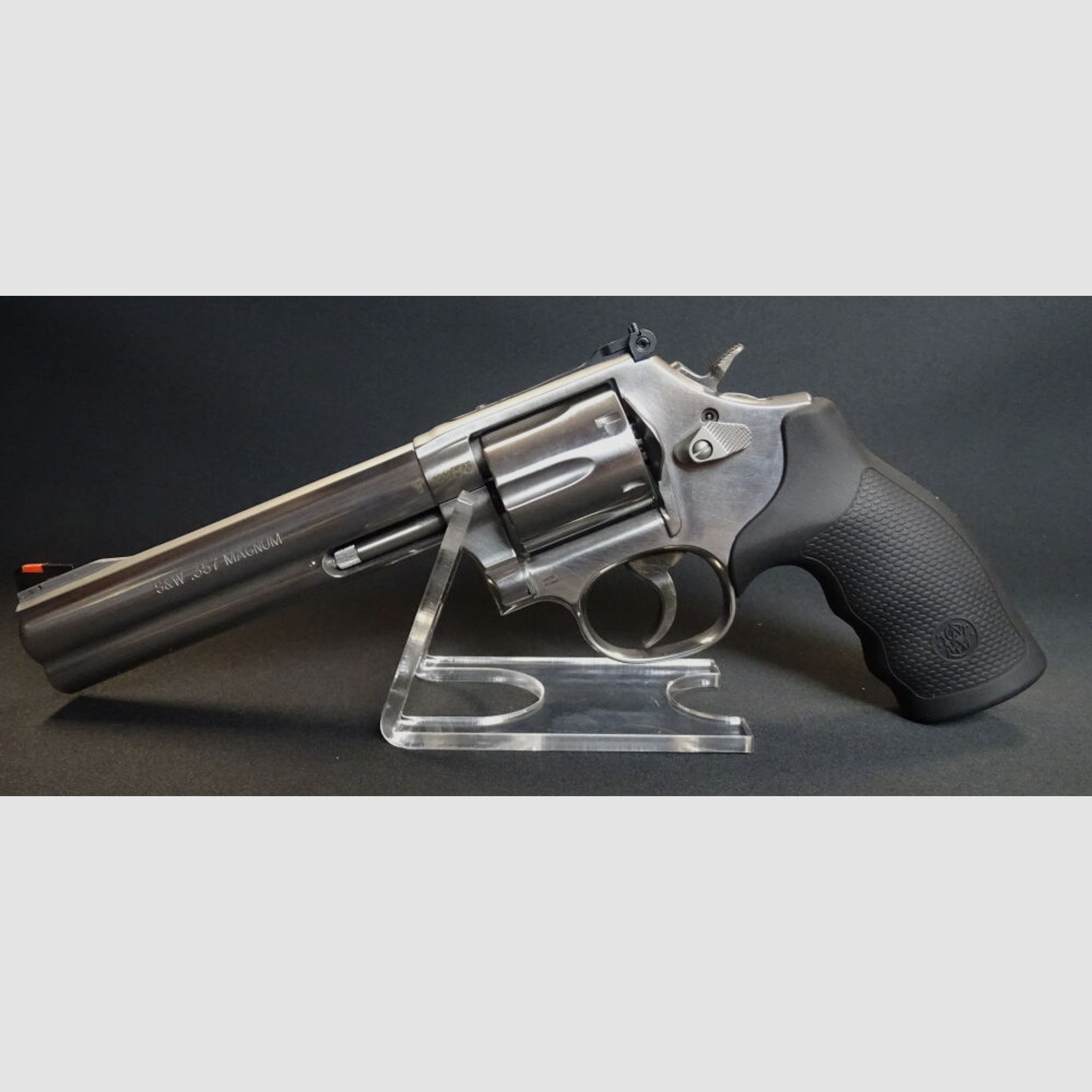 Smith and Wesson	 Mod. 686