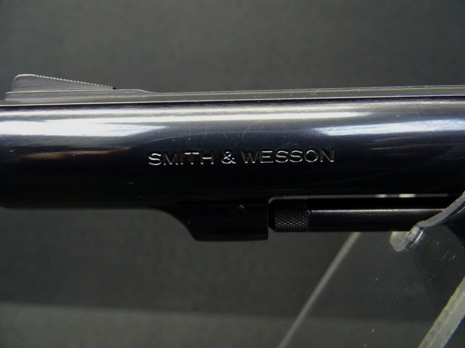 Smith & Wesson	 10-10