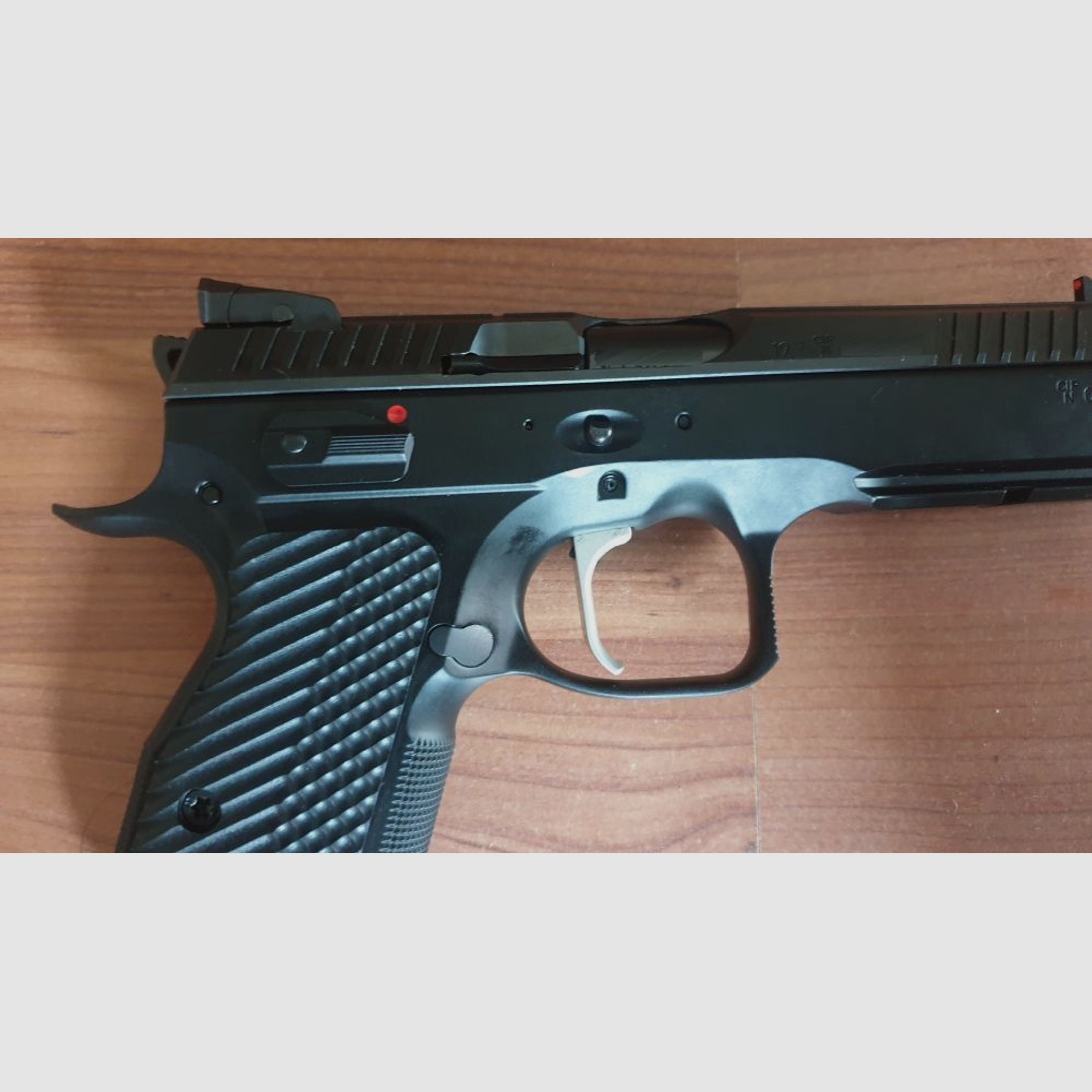 -CZ-	 Shadow 2 single action only 1291g