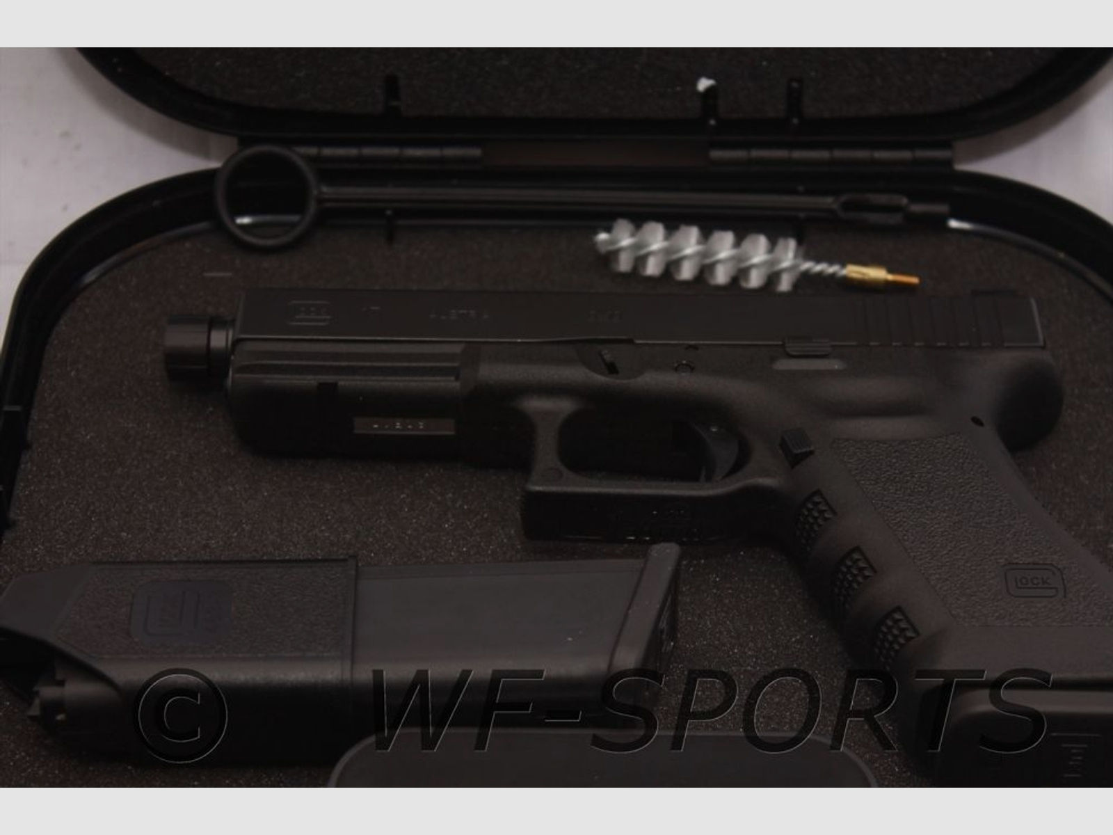GLOCK	 Glock 17 Gen3 ,Behördenmodell, mit orginal Glock Lauf, M13,5x1 links