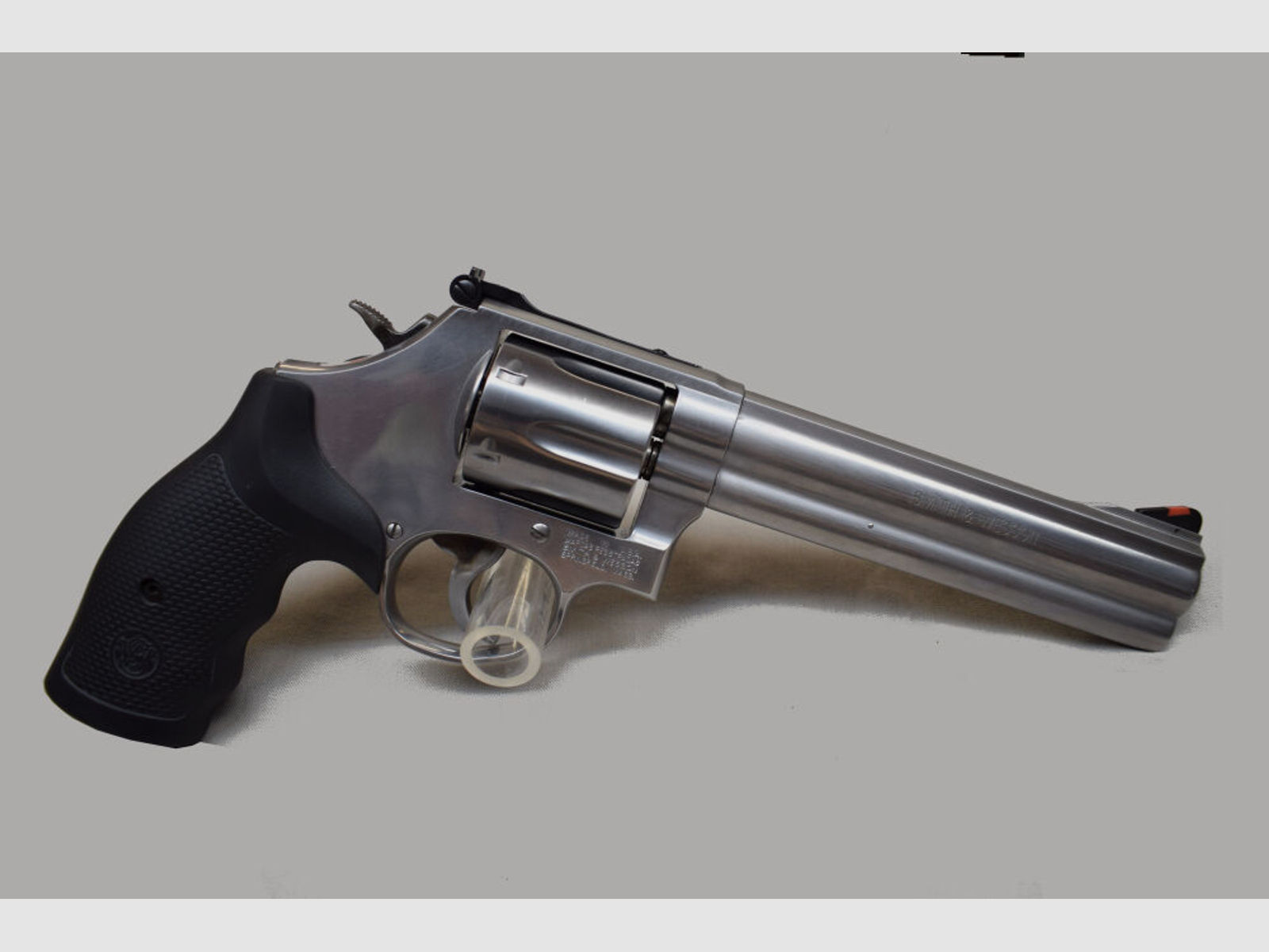 Smith and Wesson	 686-6