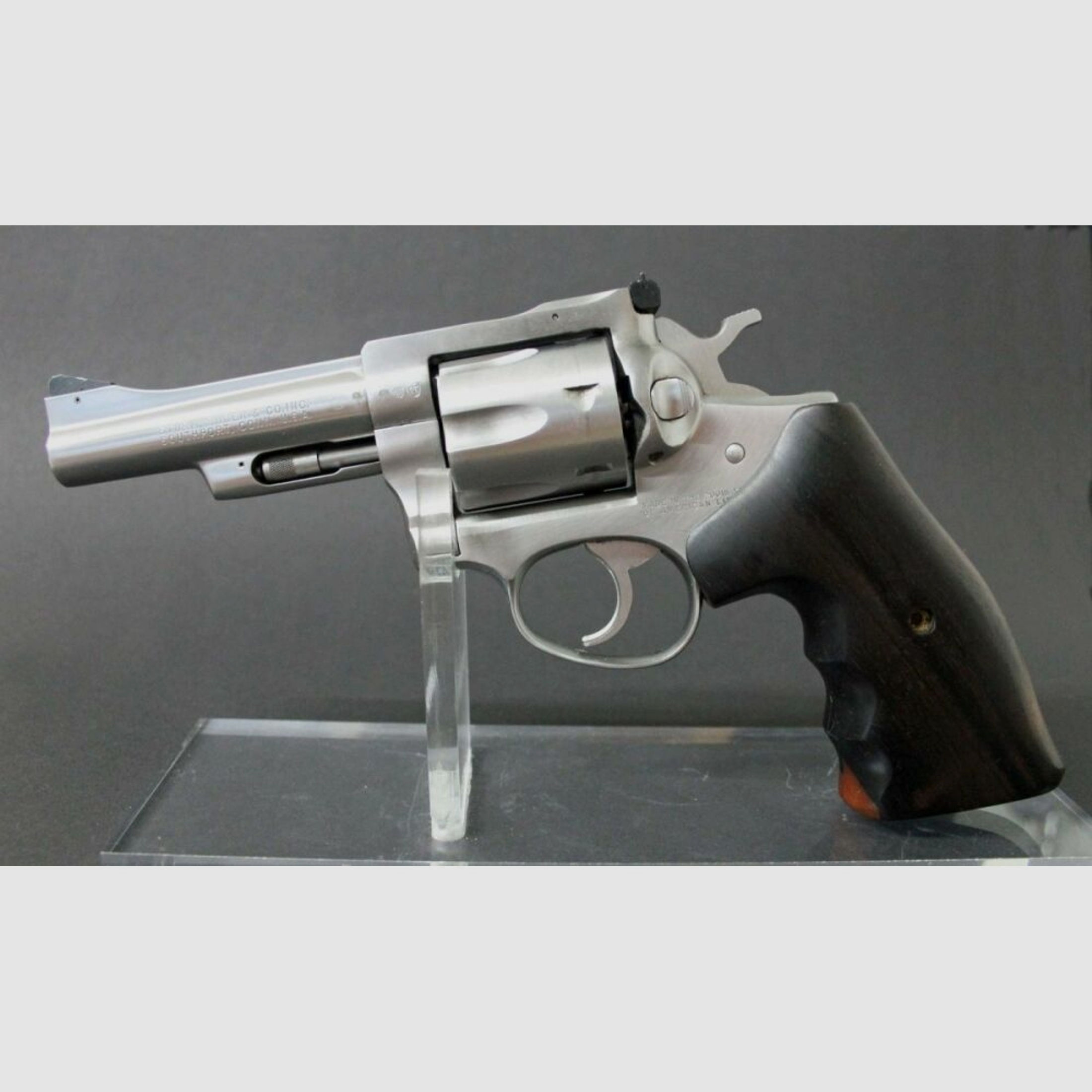 Ruger Handfeuerwaffen	 Ruger Revolver Security Six GA 34 Kal 357 Mag.