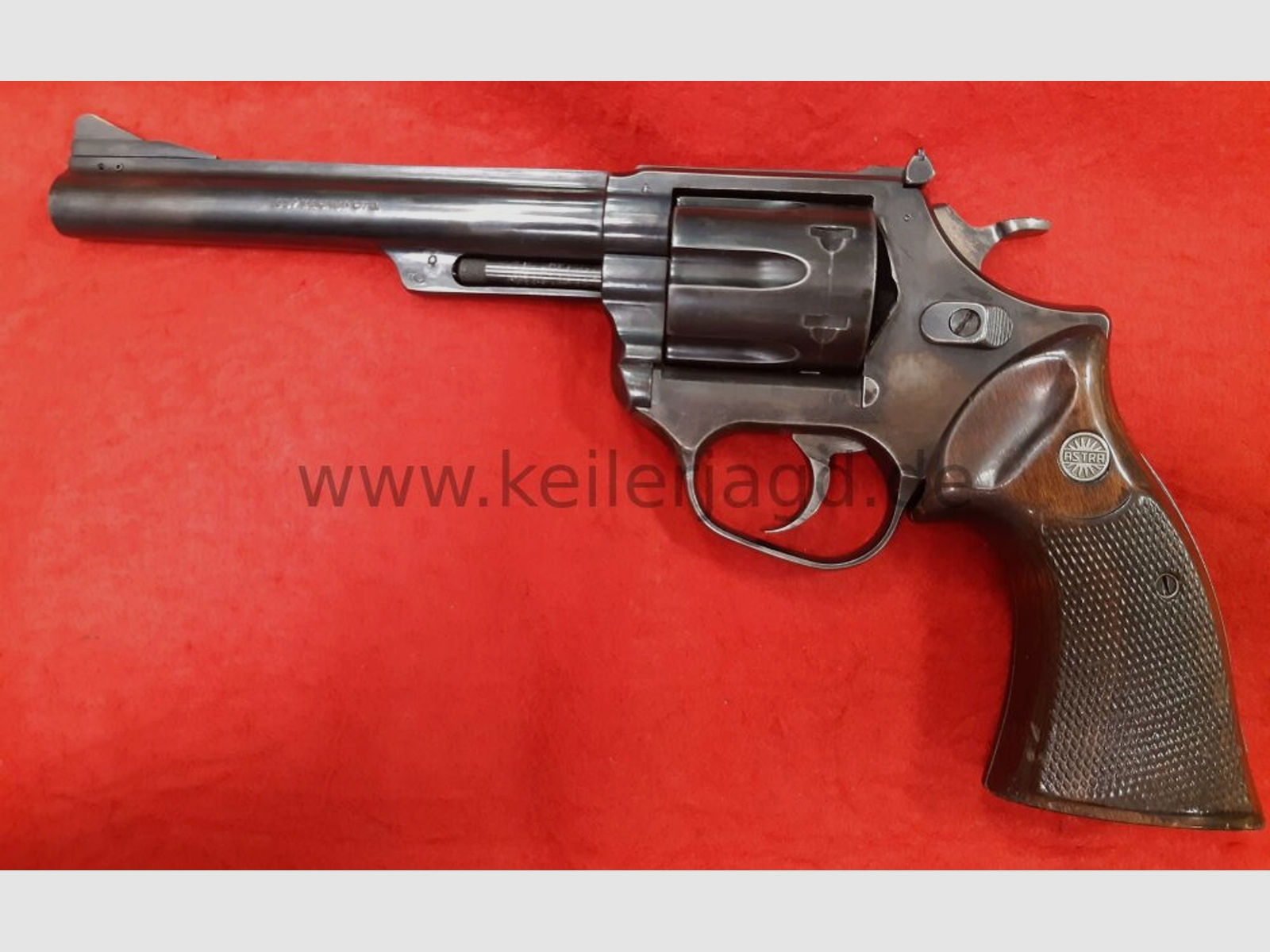 Revolver Astra 357 Magnum 6"