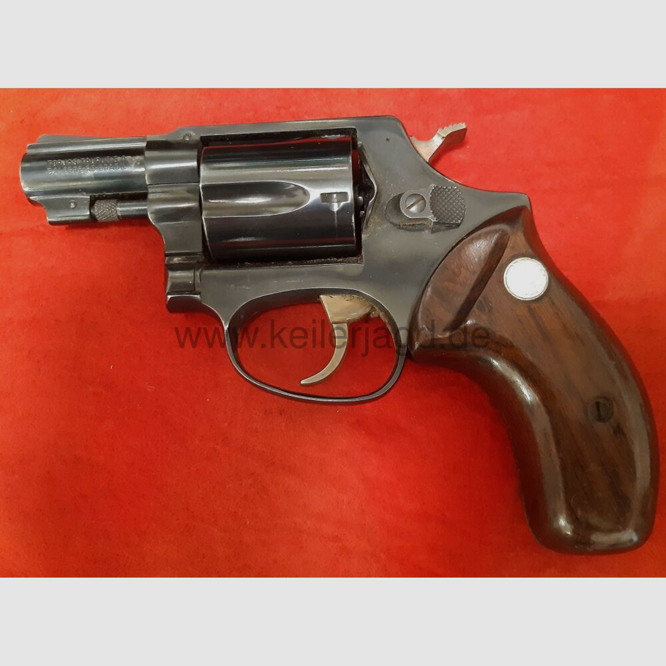 Revolver Taurus 38 Special 2"-Lauf Holzgriff