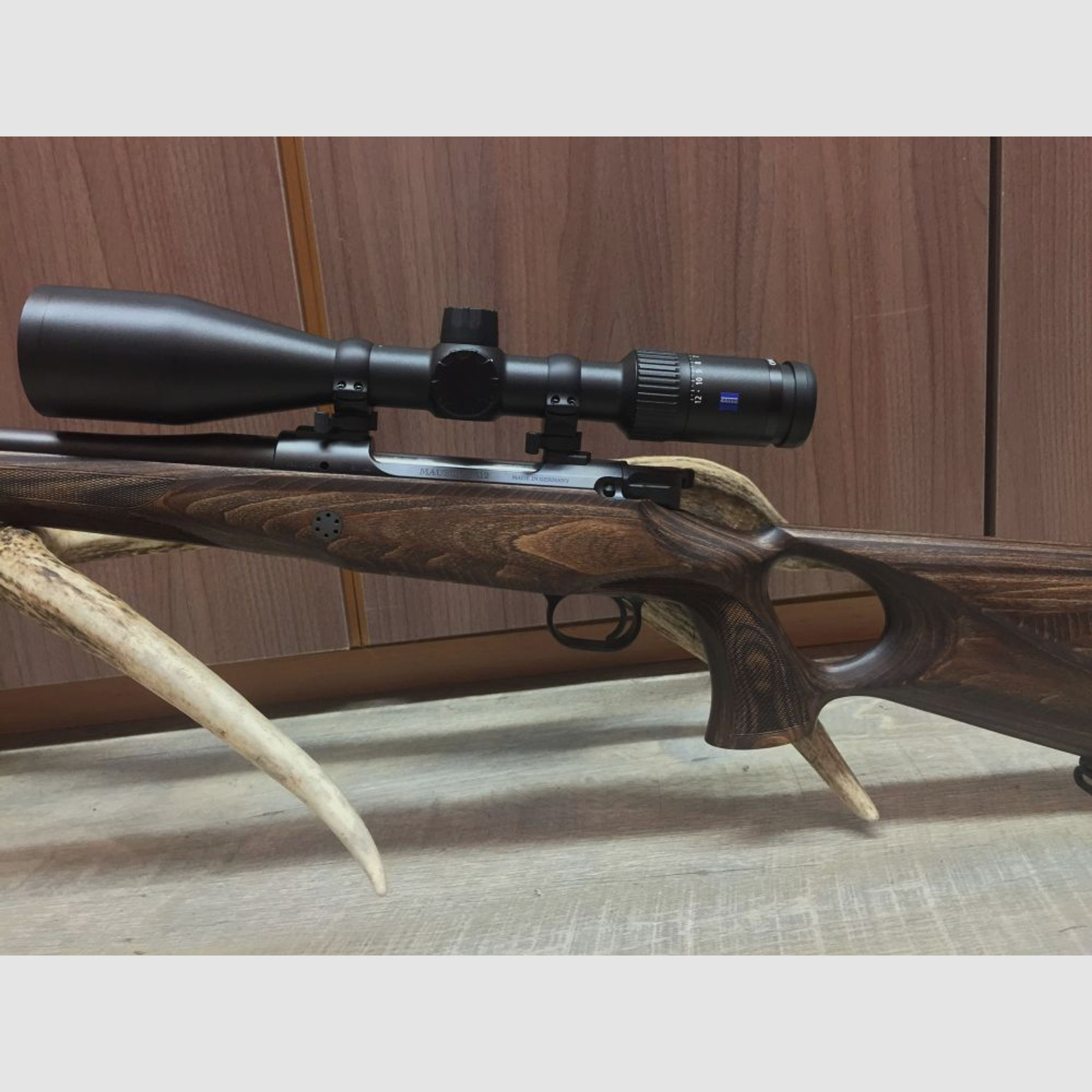 Mauser	 M12 Max Pure, mit Zeiss Conquest V4 3-12x56
