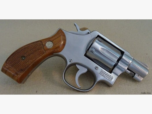 Smith & Wesson	 64-2
