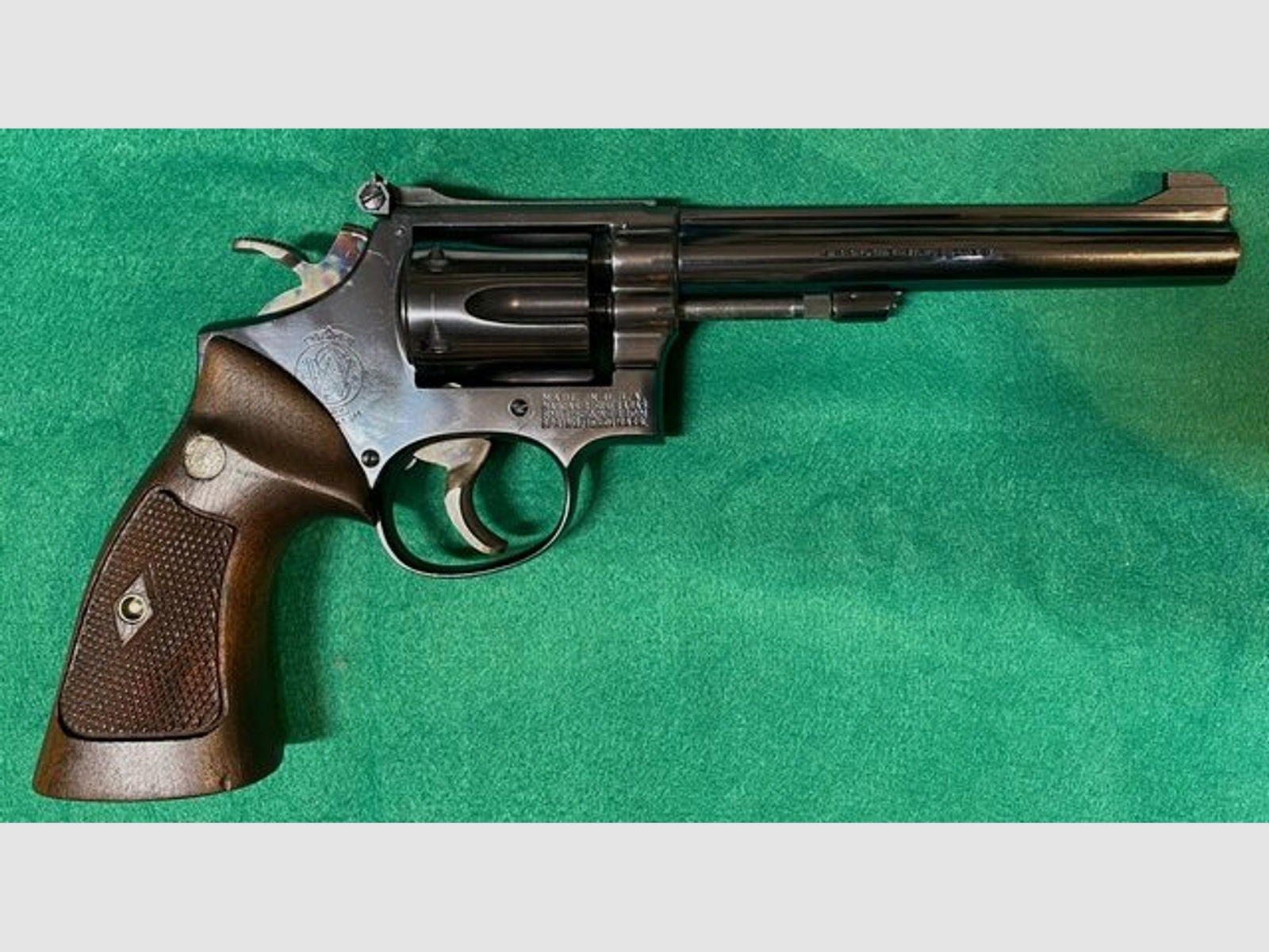 Smith & Wesson	 17-2