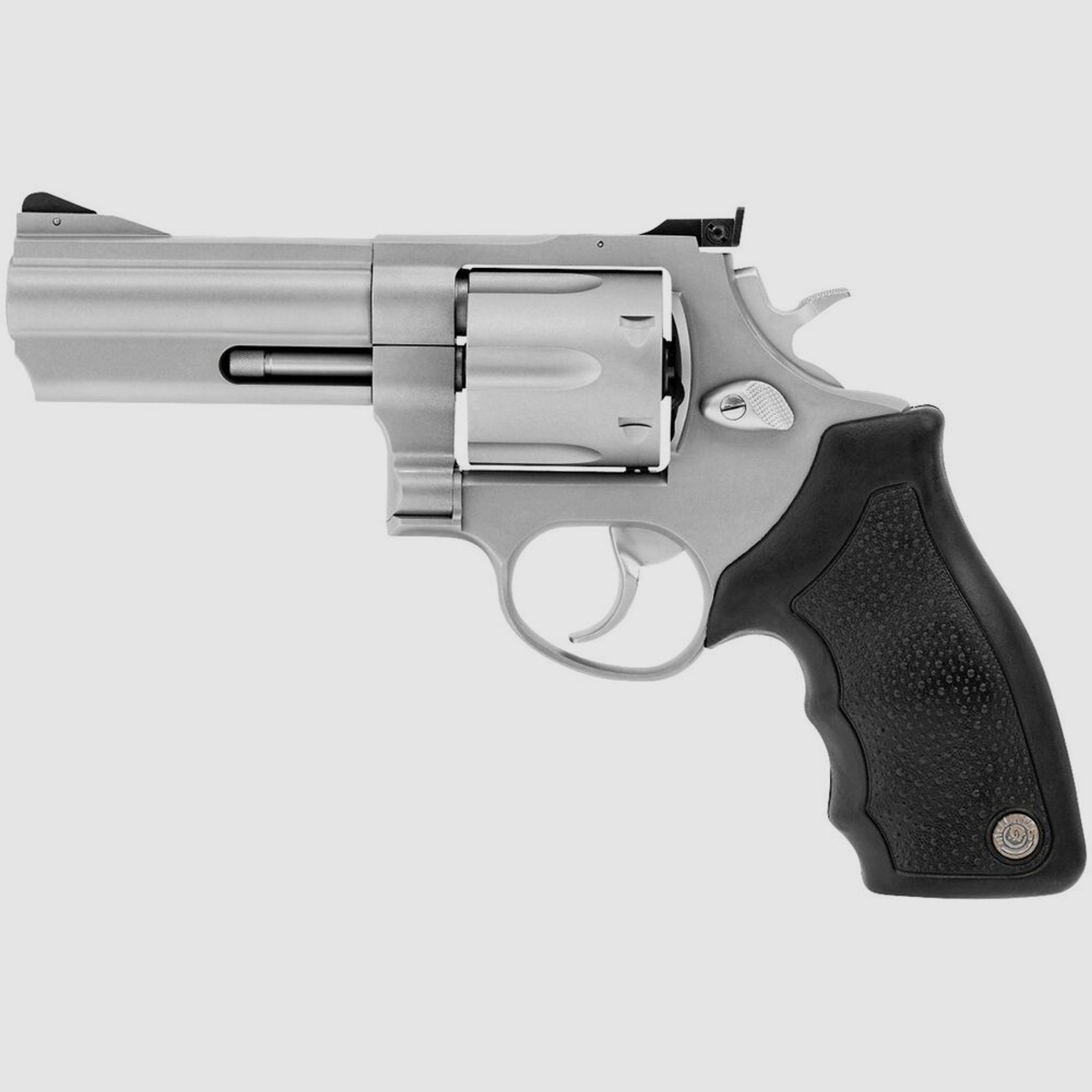 Taurus	 44 Revolver