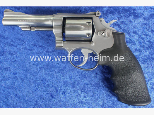 Smith & Wesson	 67