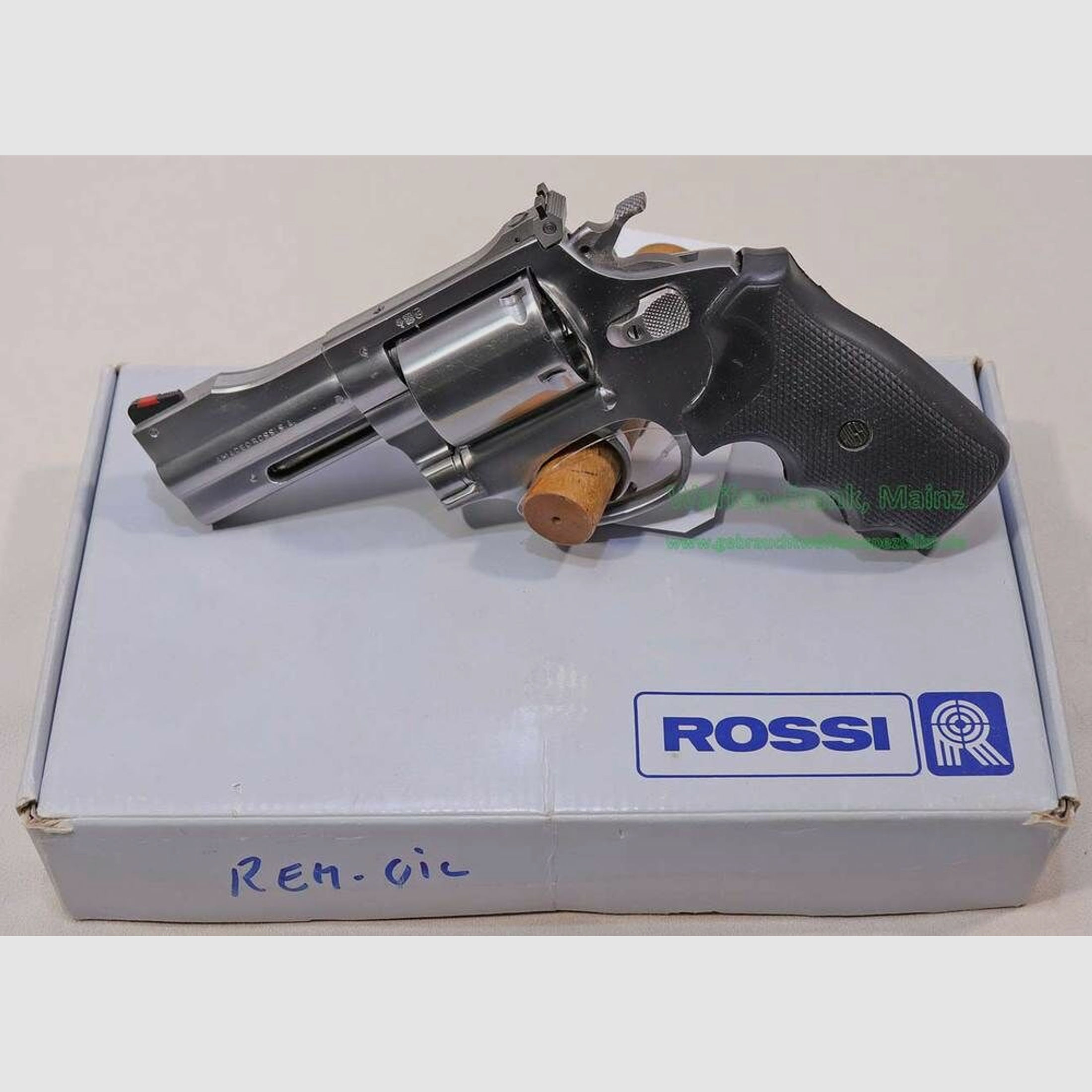Rossi	 720Stainless