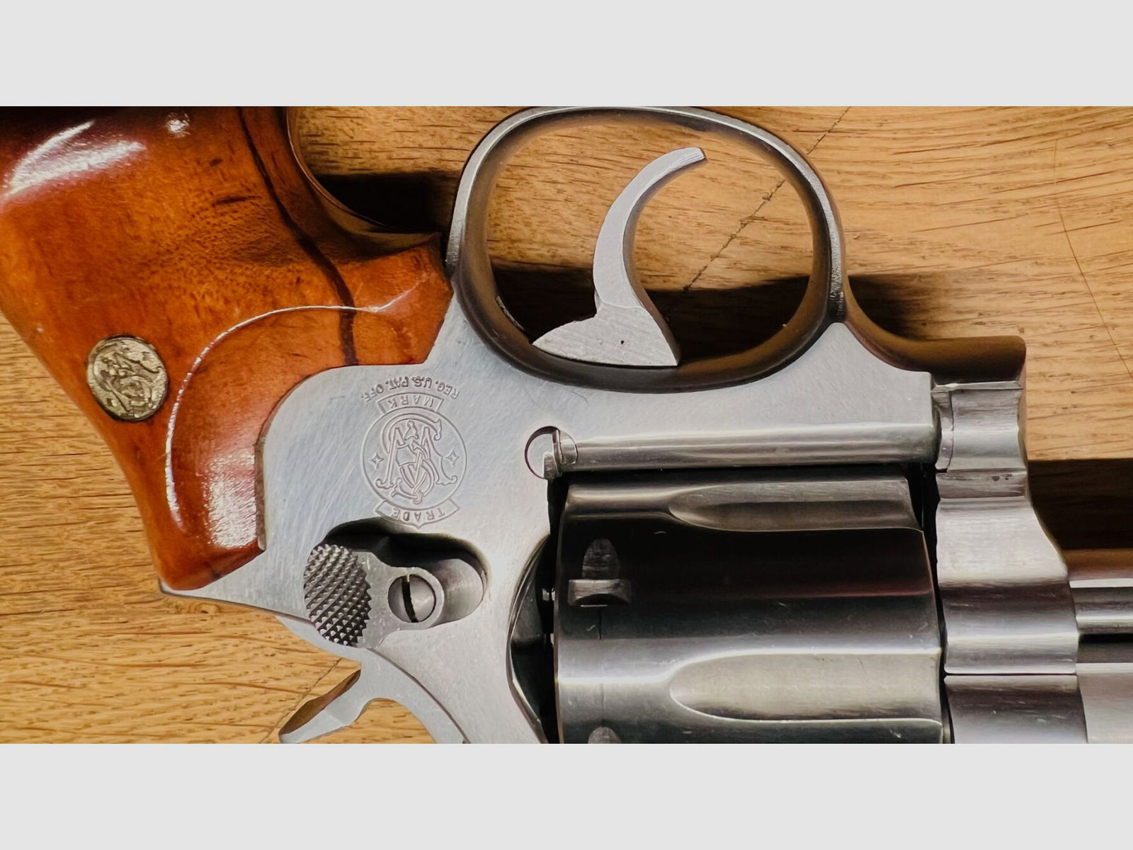 Smith & Wesson	 686-3 mit 2,5" Lauf