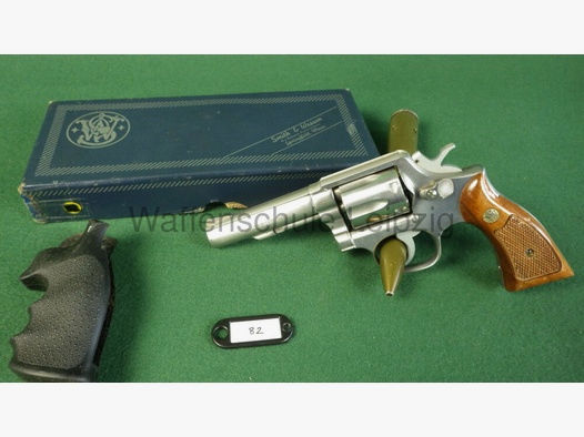 Smith & Wesson	 64-3 Military und Police
