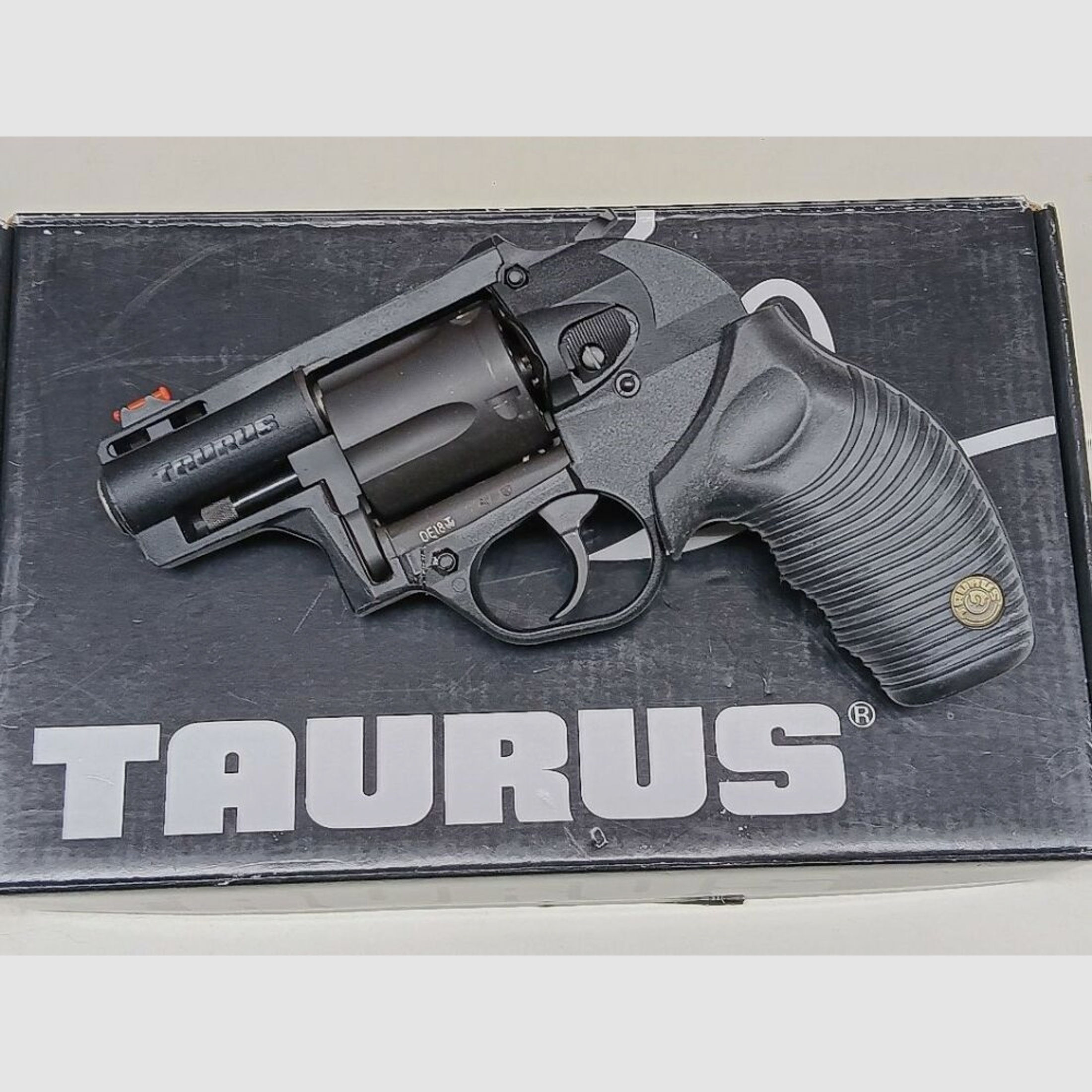 Taurus - Brasil	 Mod. 605 Protector Poly