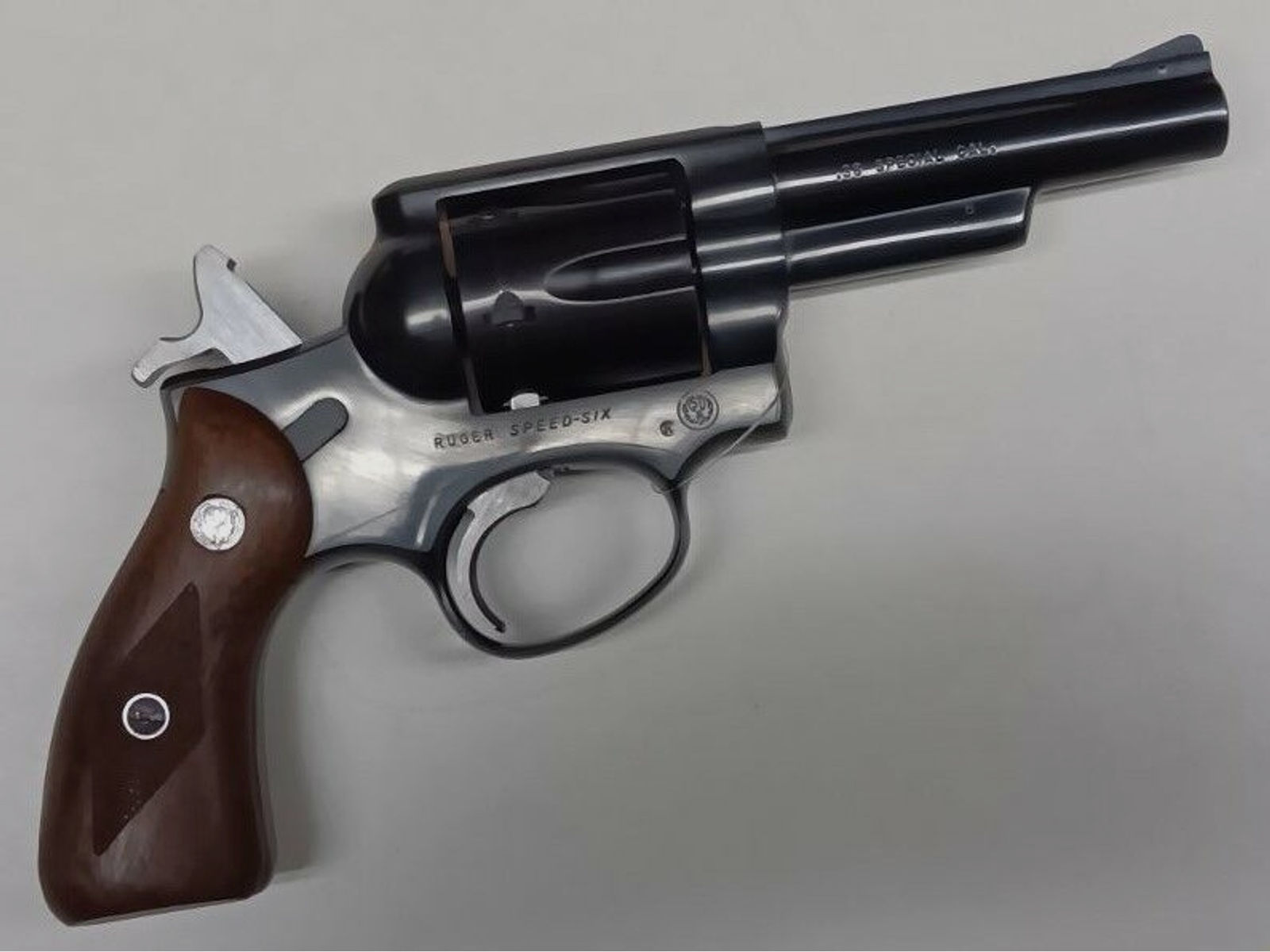 Sturm , Ruger & Co. - Southport	 Speed Six
