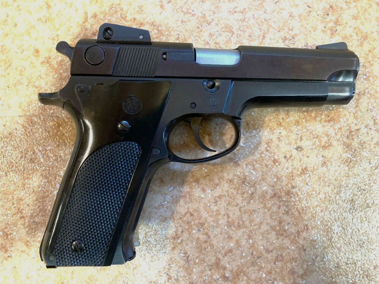 Smith & Wesson	 Mod. 559