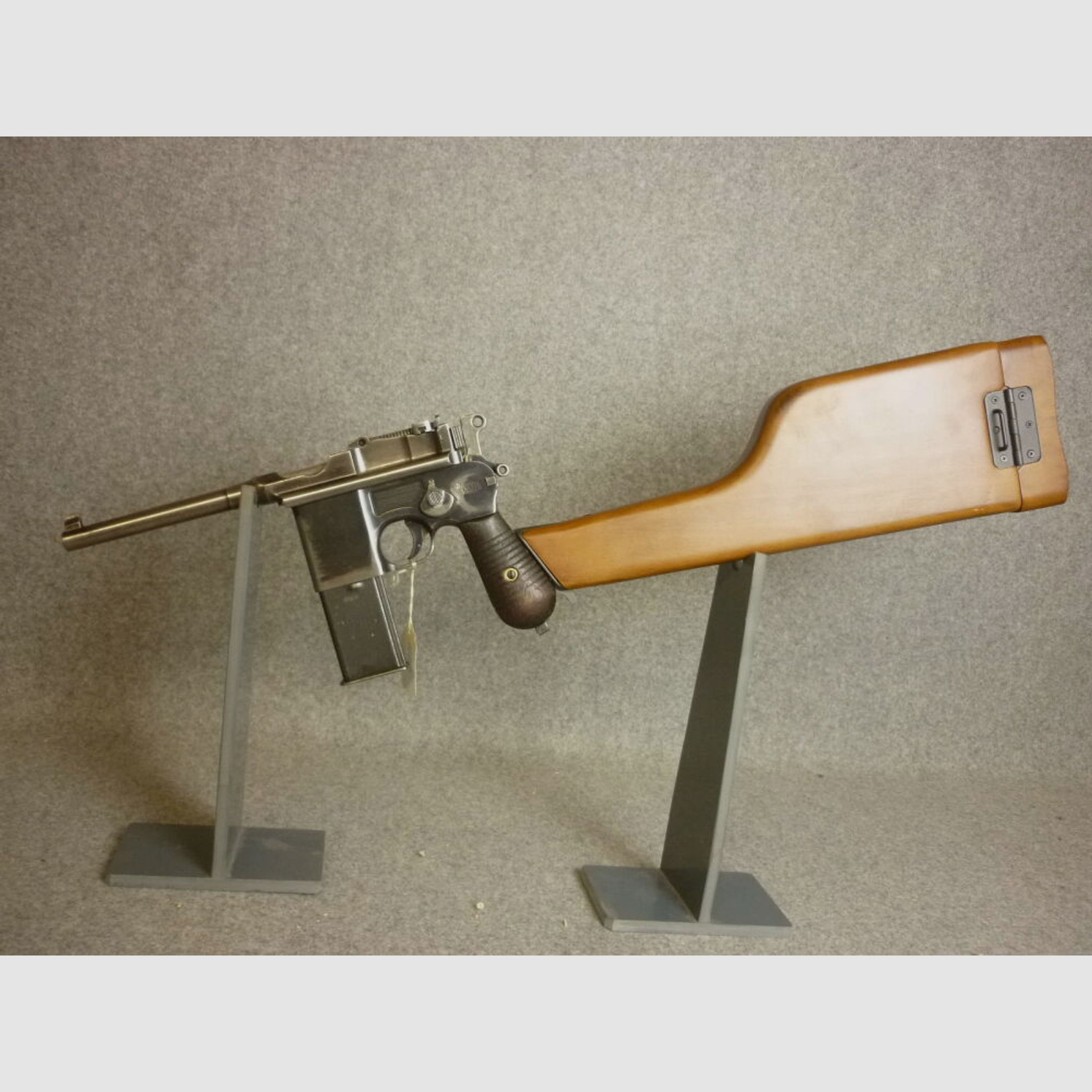 Mauser	 M712
