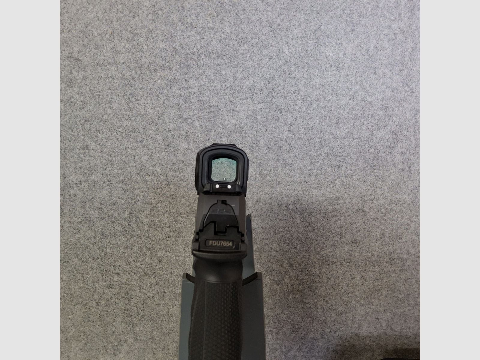 Walther	 PDP-4 "LL, mit Aimpoint Acro