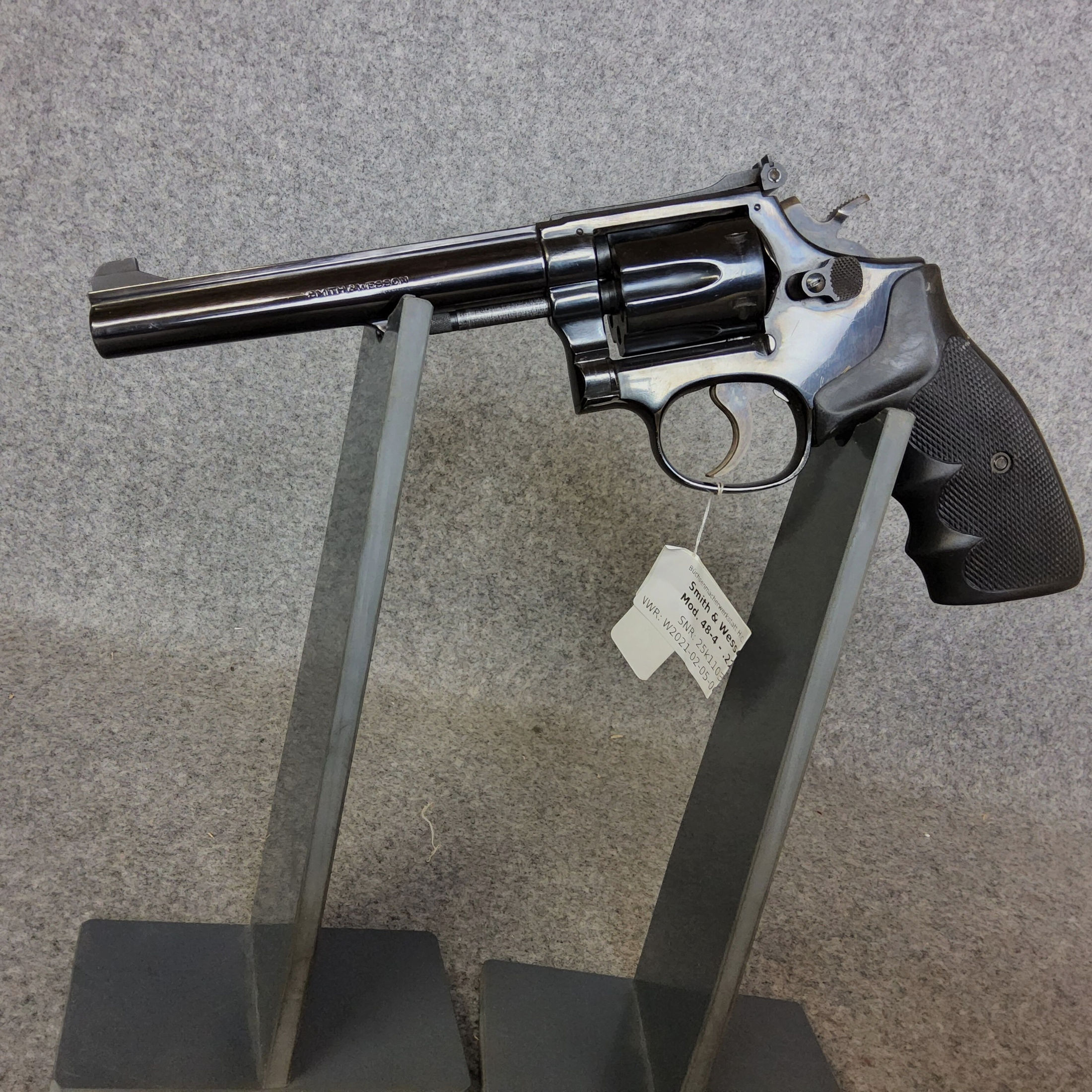 Smith&Wesson	 48-4