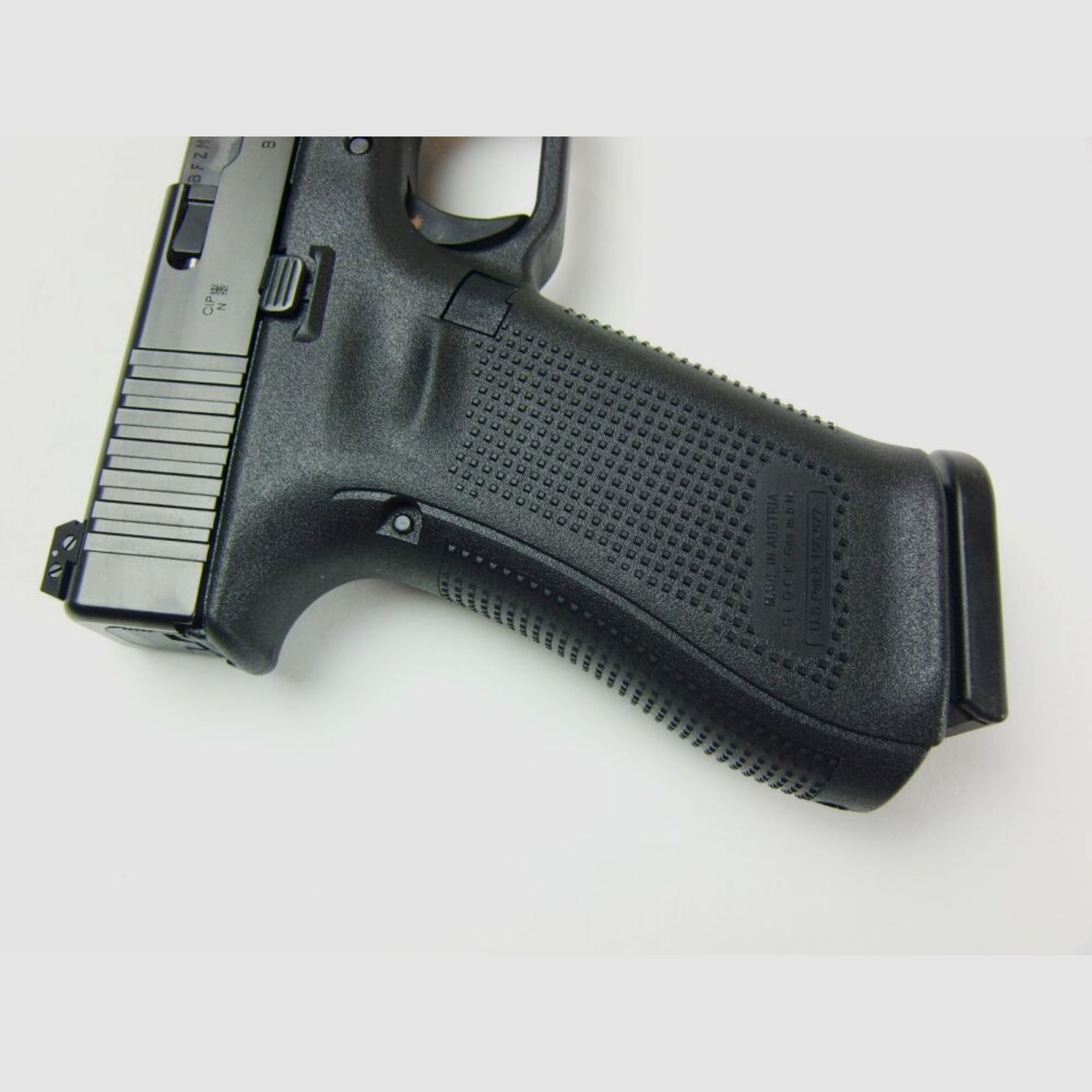 Glock	 Glock 17 Generation 5, Kaliber 9x19