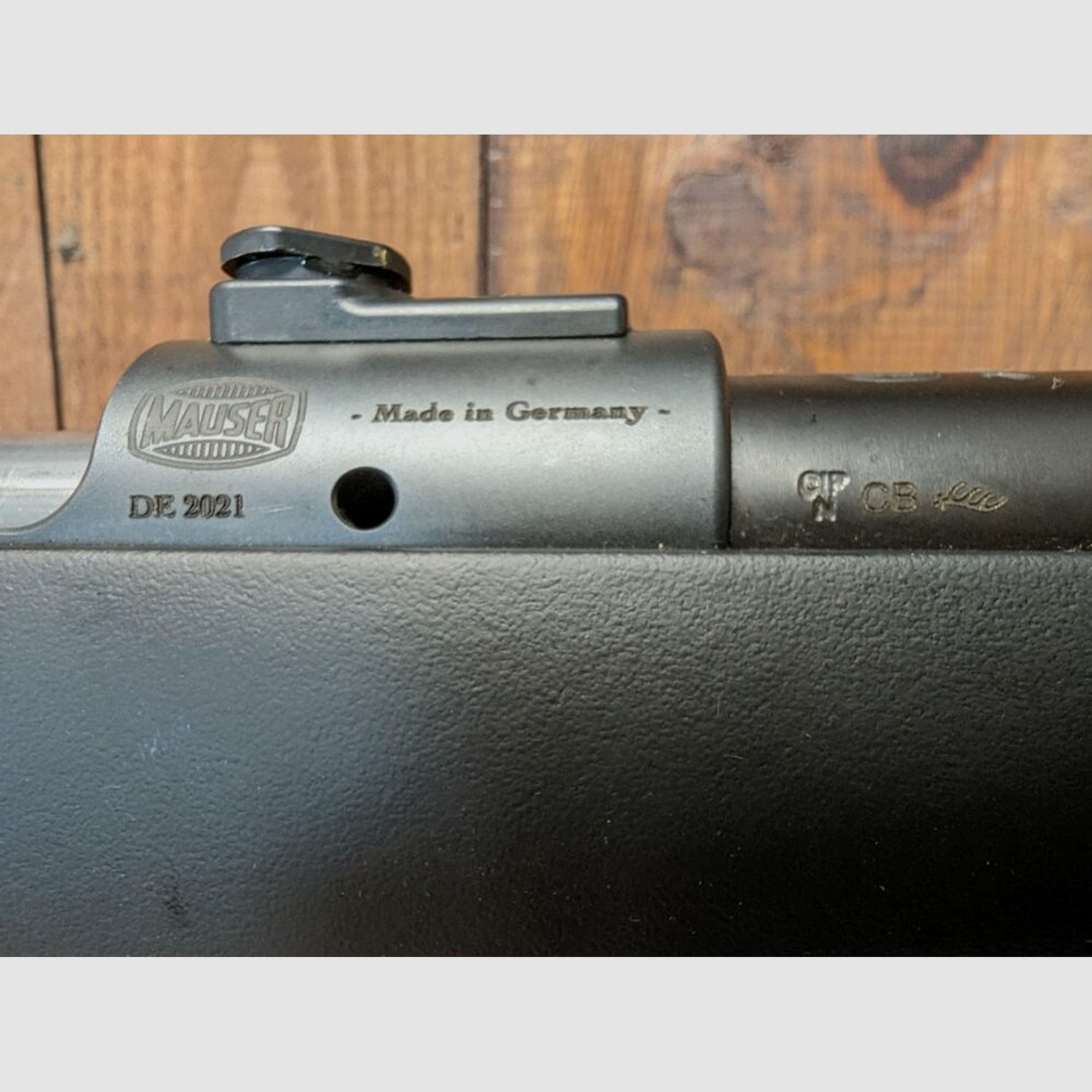 Mauser	 M12 Black Impact