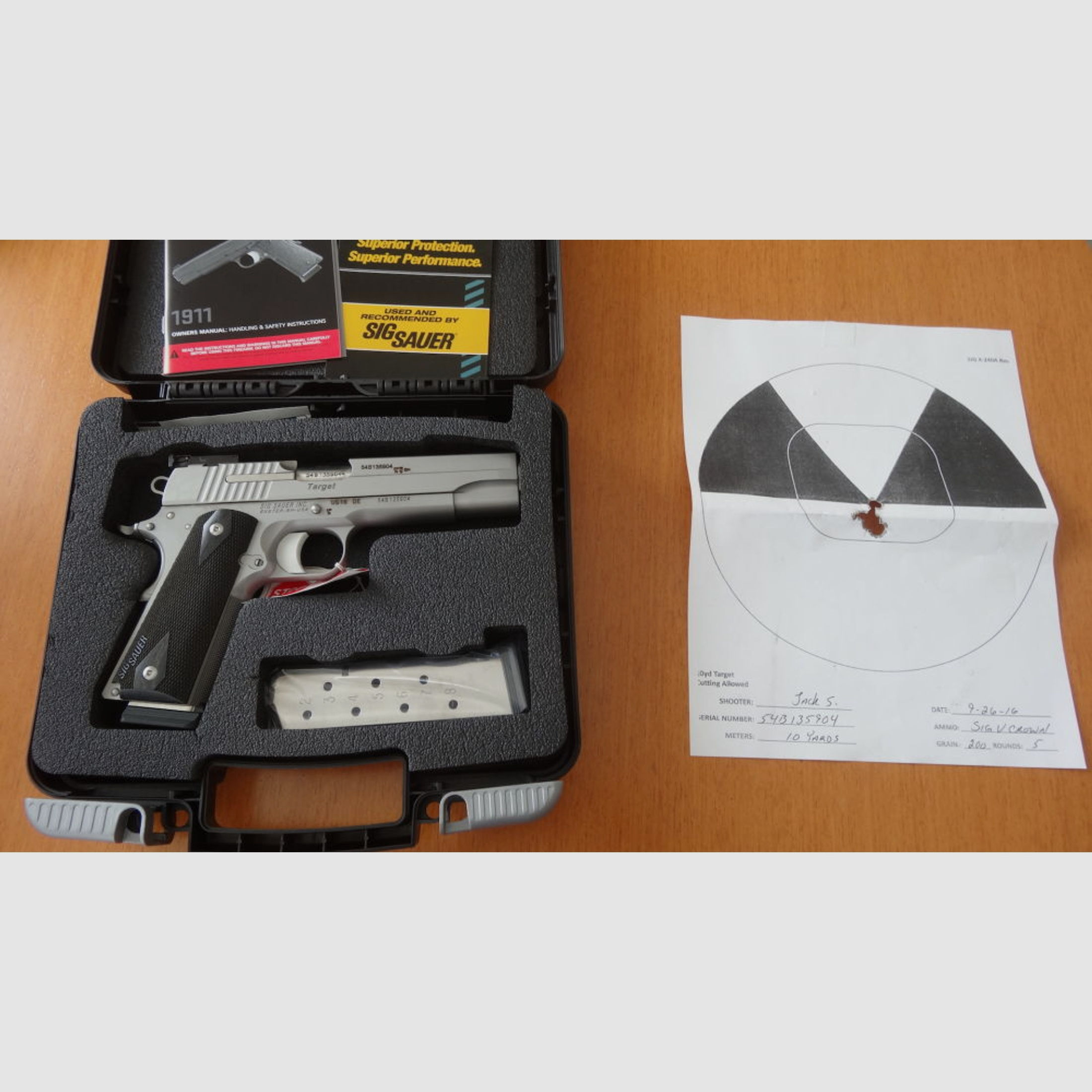 Sig Sauer 1911	 PISTOLE SIG-SAUER 1911 STAINLESS TARGET-CAL. 45 ACP