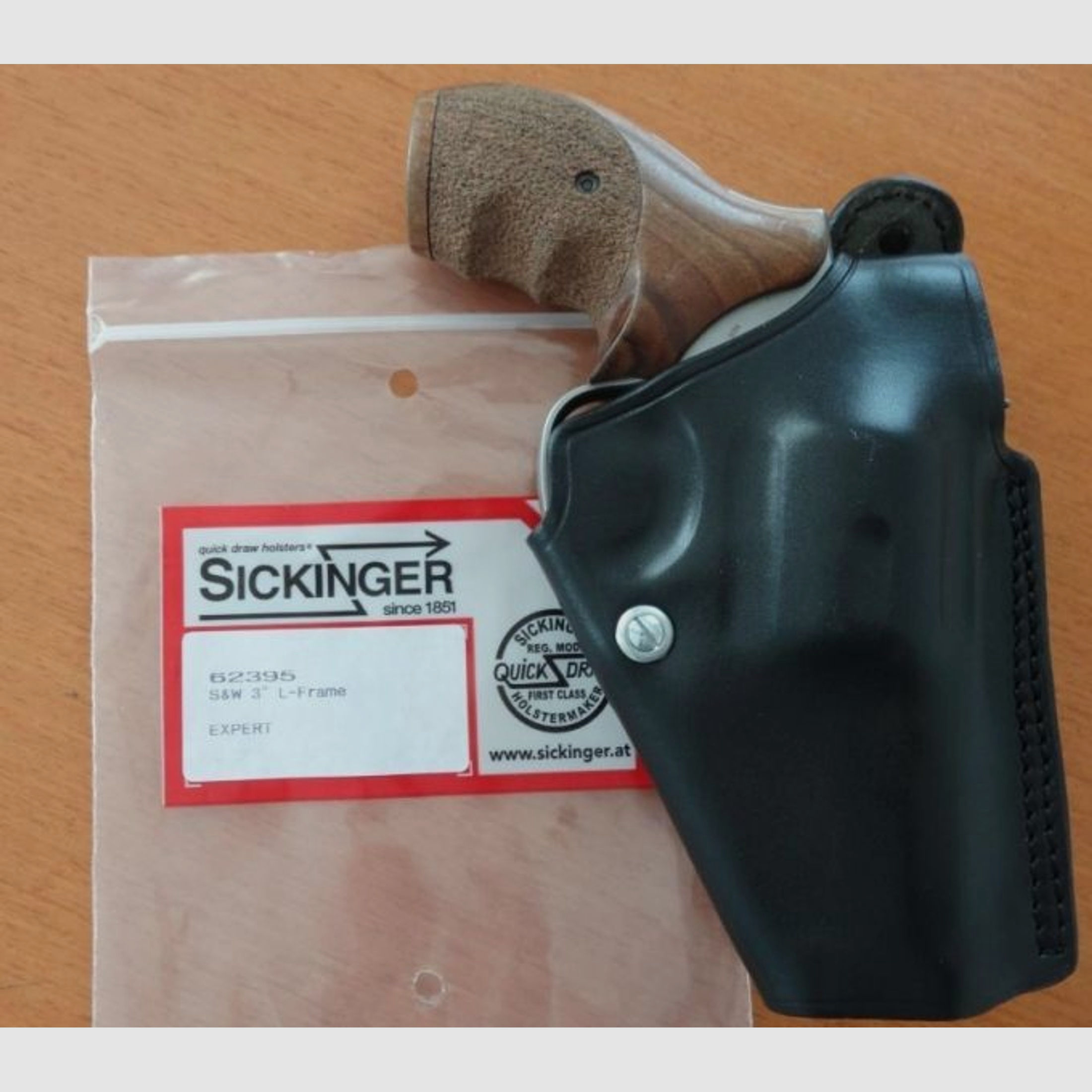 Sickinger	 Sickinger Holster EXPERT schwarz für Revolver S&W 3" L-Frame