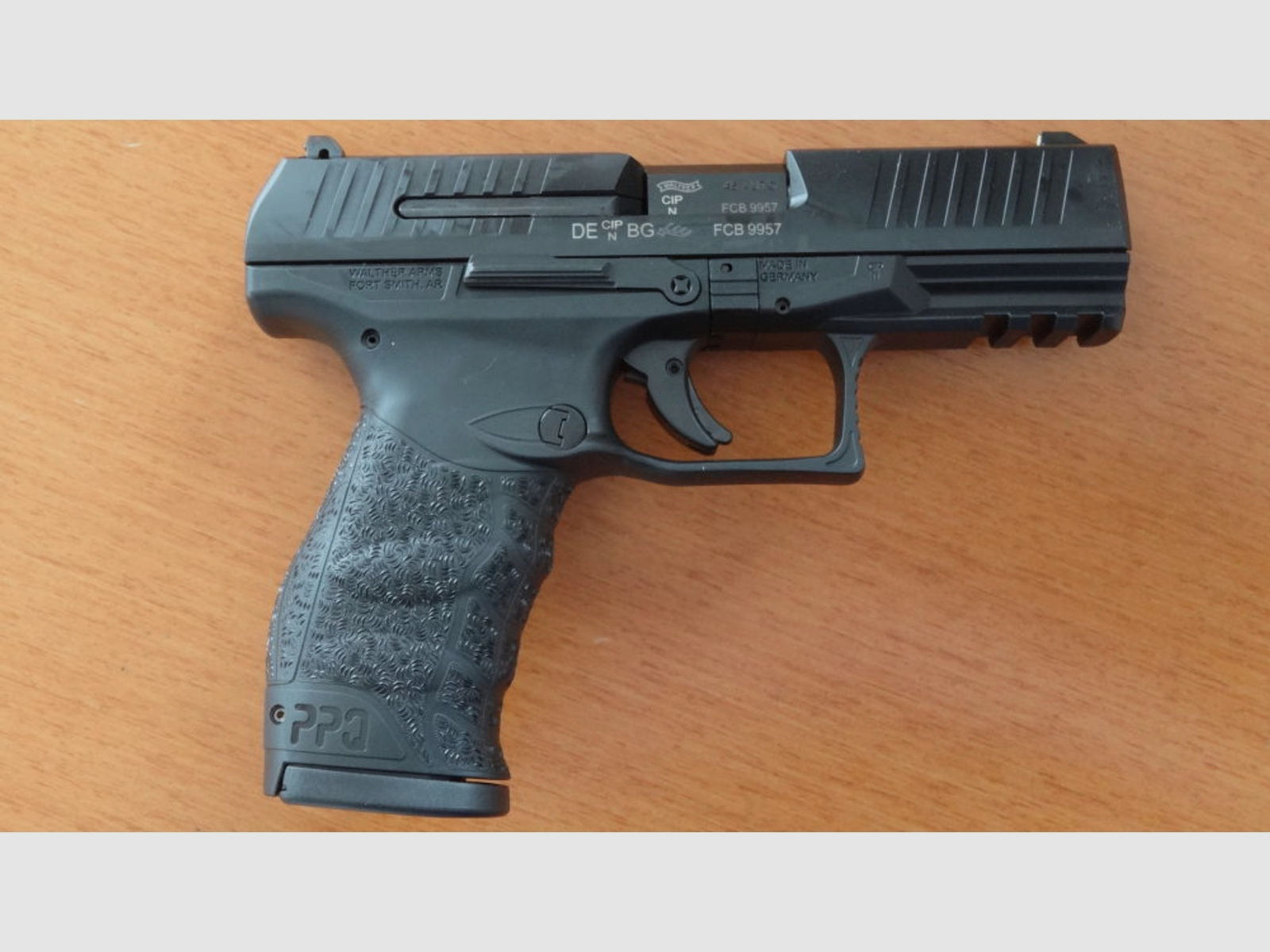 Walther	 SL-Pistole: Walther PPQ M2 in 45 ACP