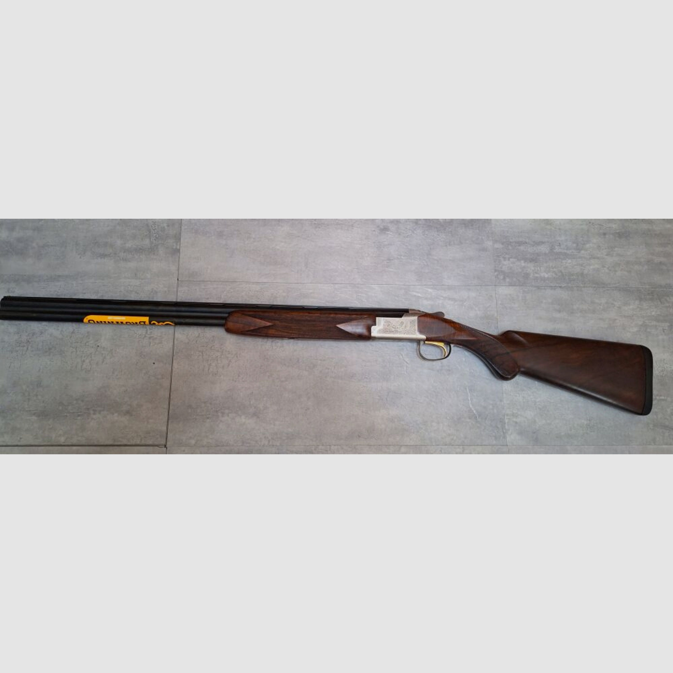 Browning	 B725 hunter UK Premium II