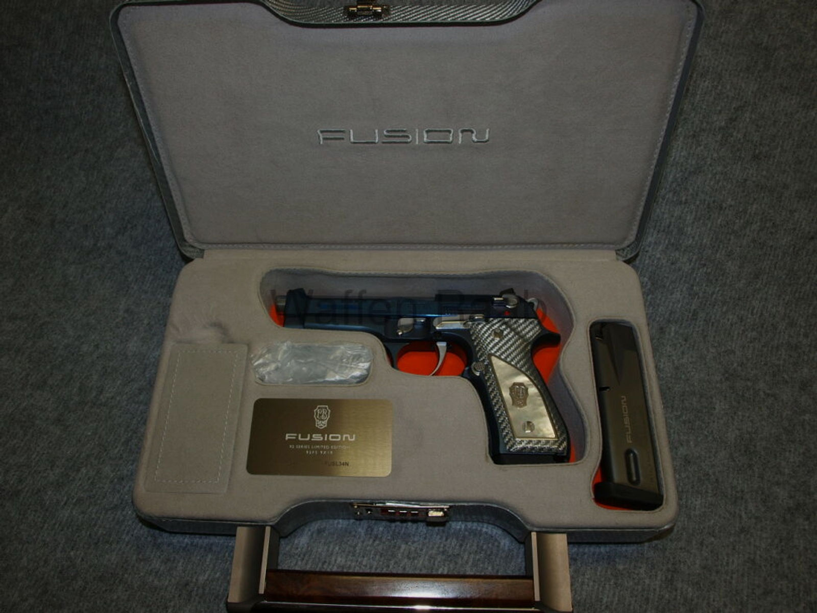 Beretta FUSION  Blue 92 FS	 Beretta FUSION  Blue 92 FS 92 Series Limited Edition