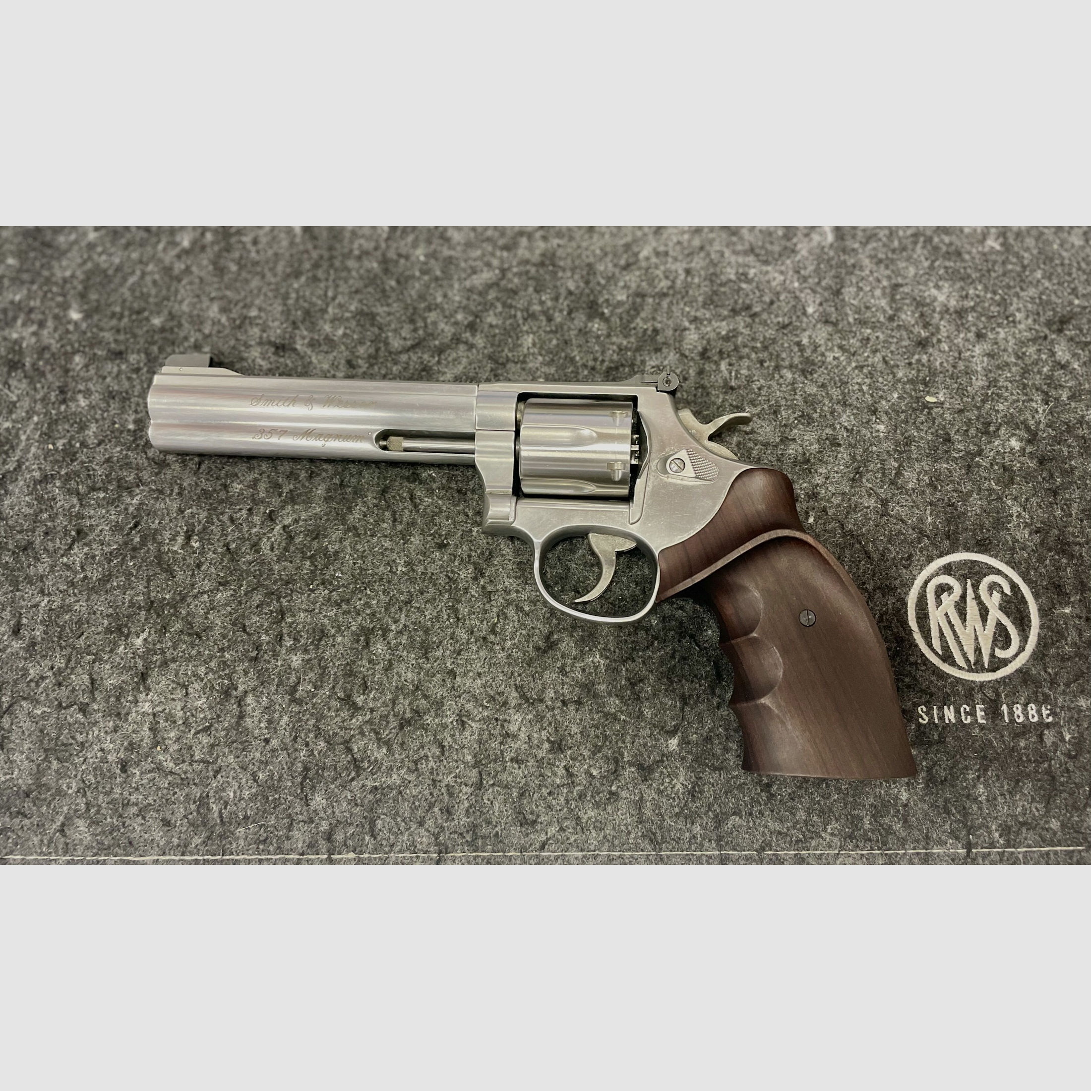 Smith & Wesson	 686 Target Champion DL 5 Zoll