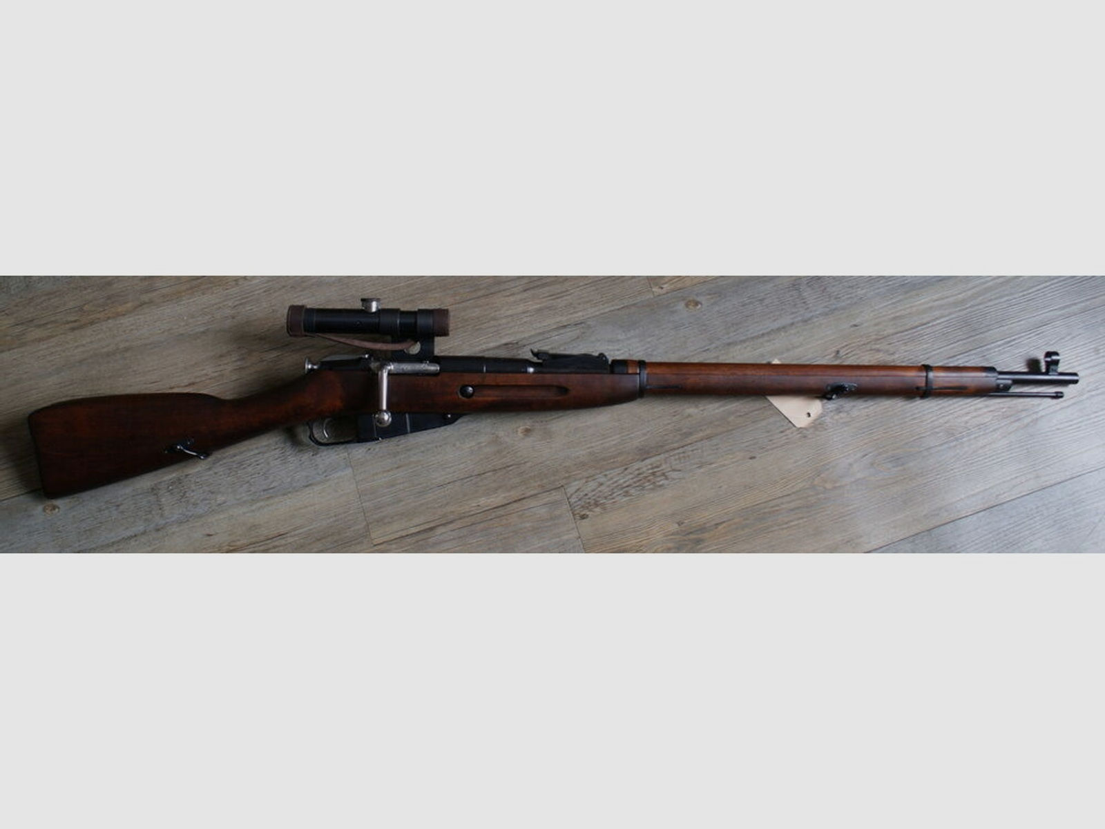 Moisin Nagant	 M1891/30 Sniper
