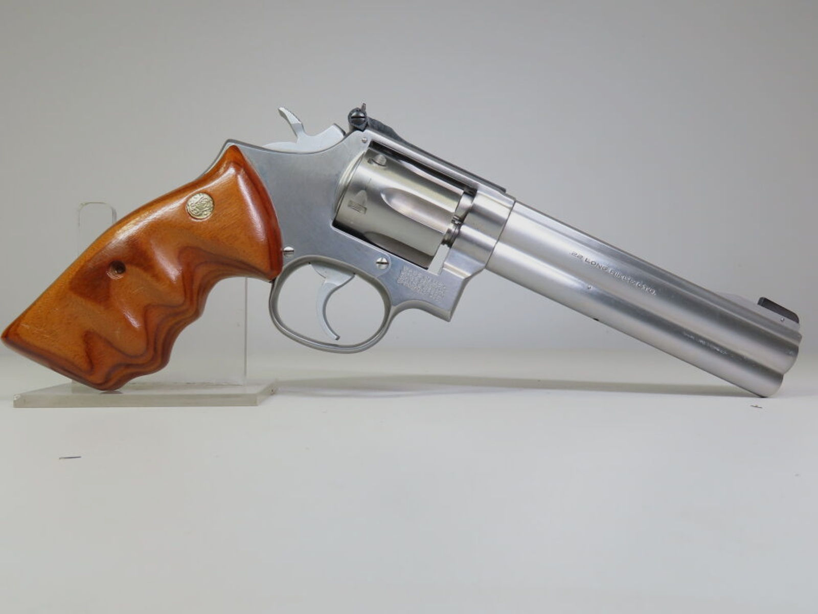Top Smith & Wesson 617 in 6Zoll