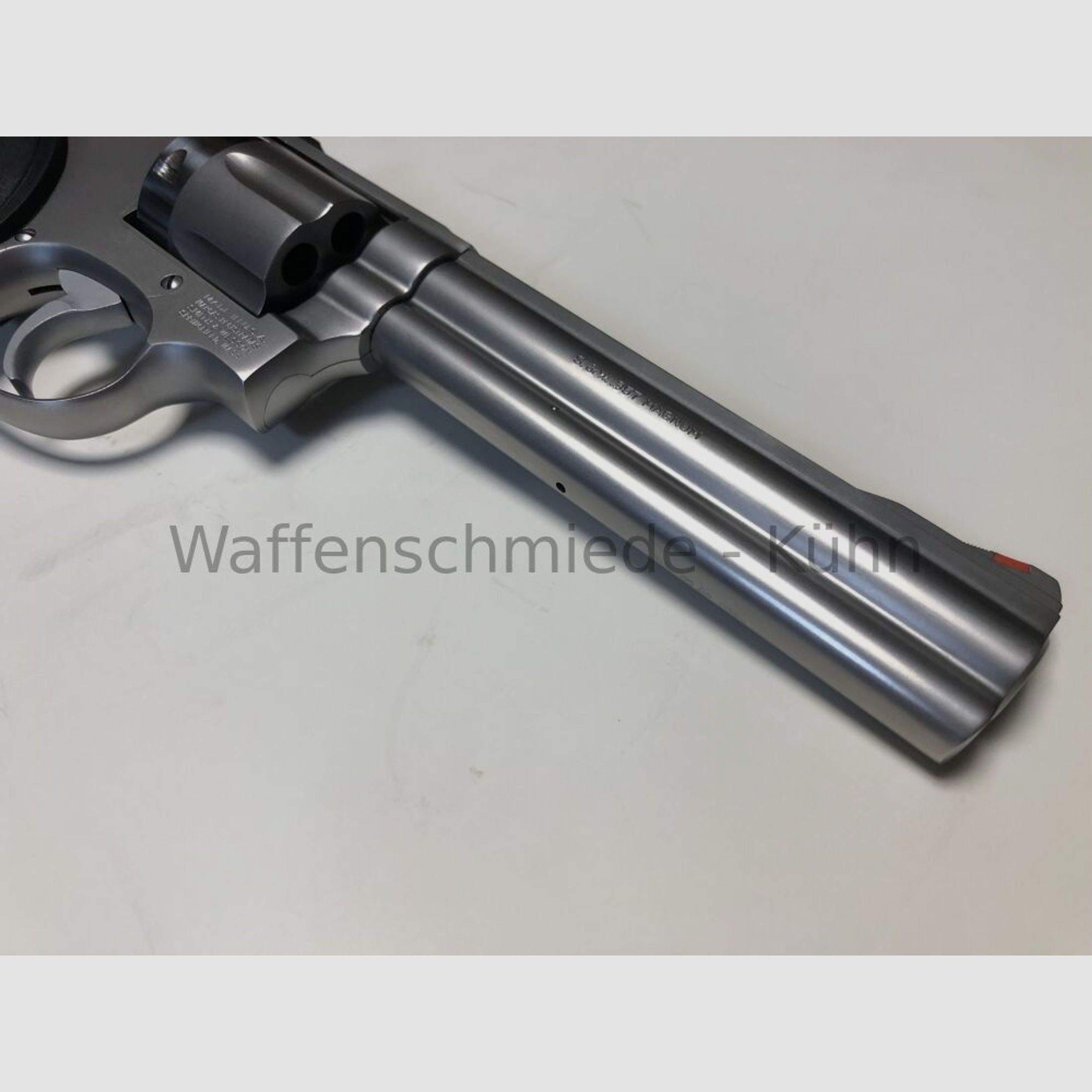 Smith & Wesson	 Model 686