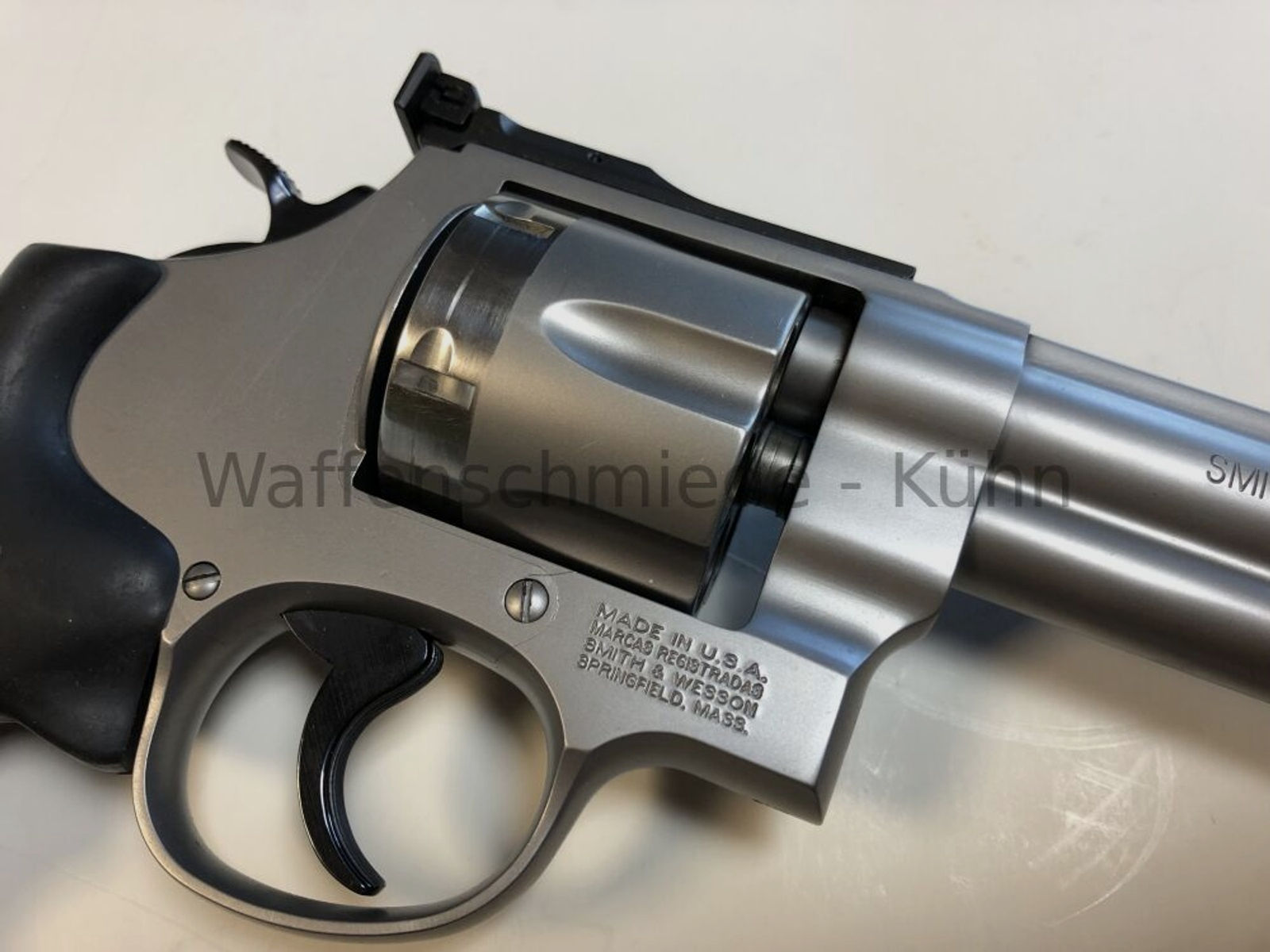 Smith & Wesson	 625-8
