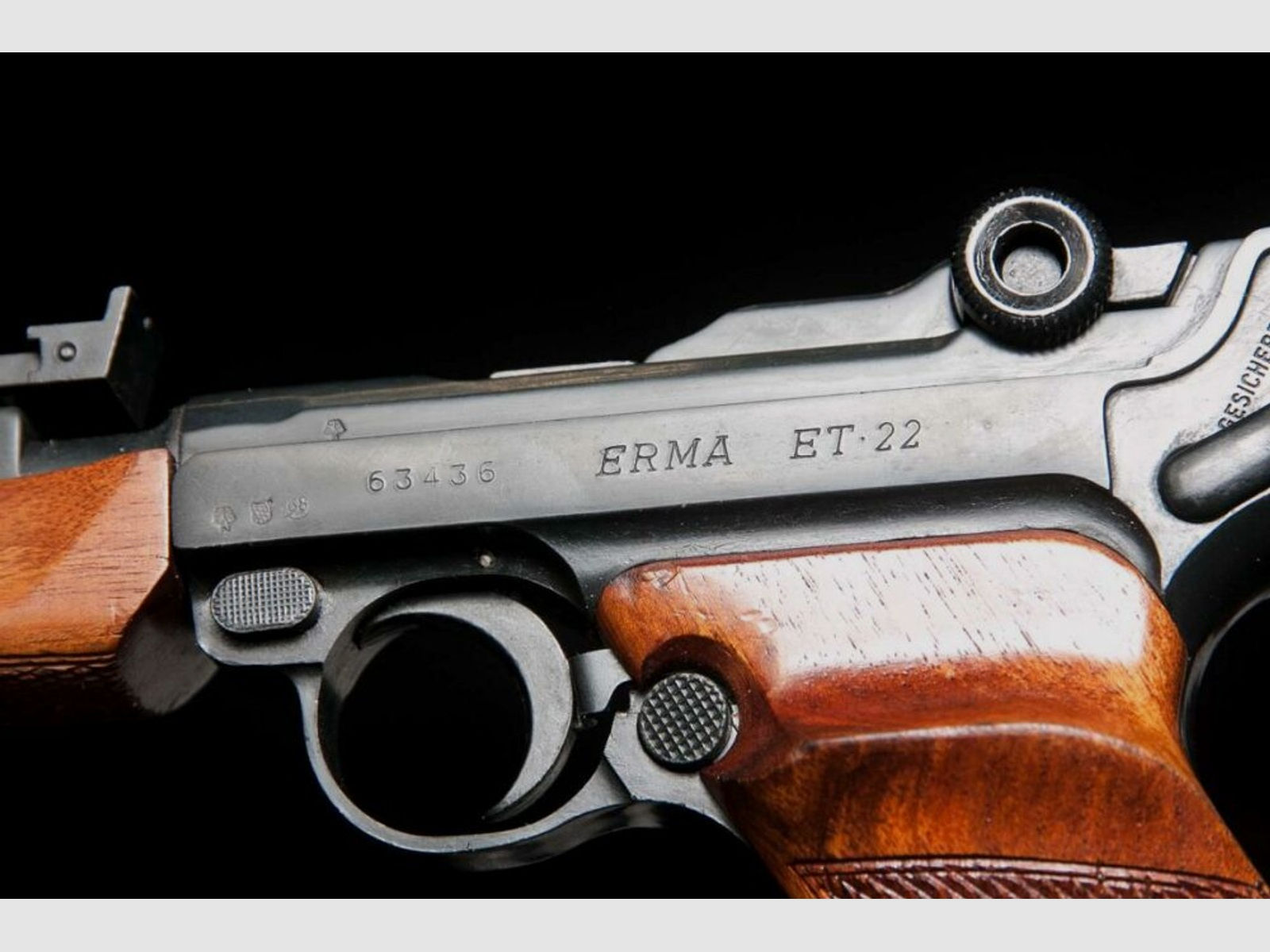 Erma Luger P 08 Karabiner	 ET22