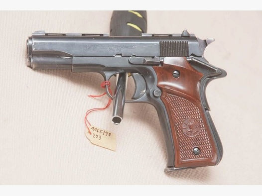 Llama 1911 Colt Miniatur Kopie .22lfb	 Fanschuss Sammlerwaffe Fallenjagd KK .22lR