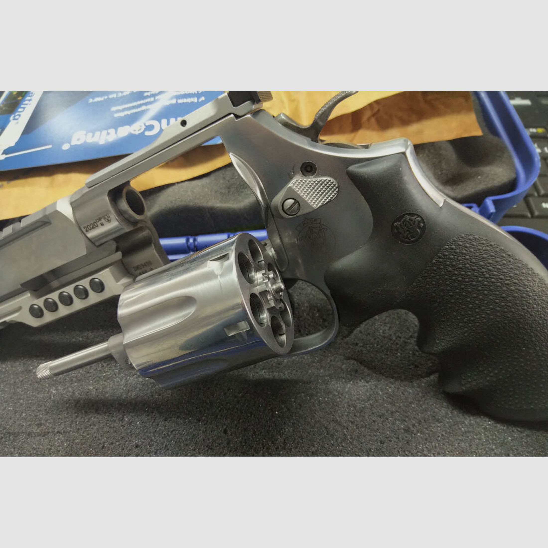 Smith & Wesson	 686 Ultimate Champion