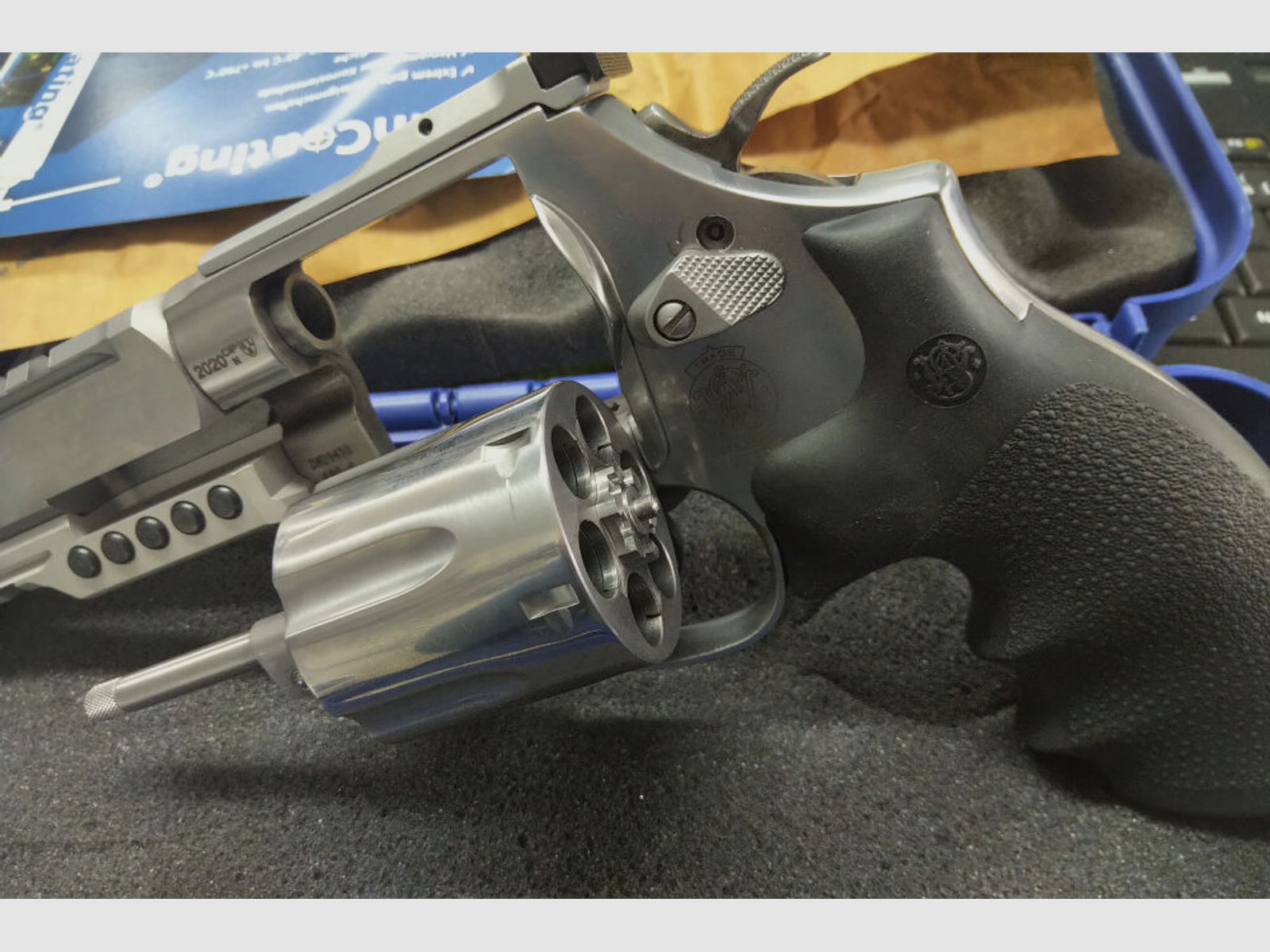 Smith & Wesson	 686 Ultimate Champion
