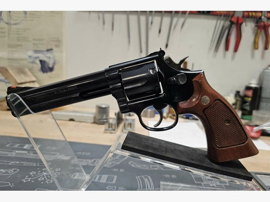 Smith & Wesson 586	 .357Mag