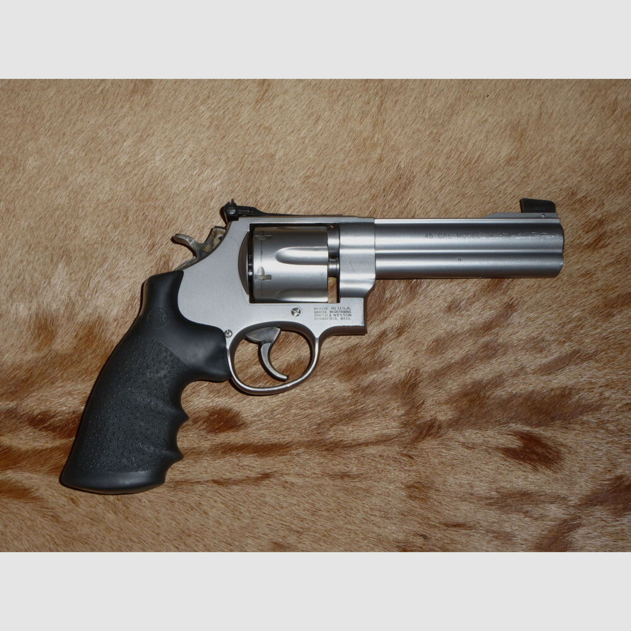 Smith & Wesson	 625-4