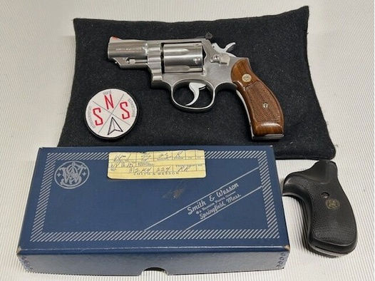 Smith & Wesson	 S&W 66-1, Revolver