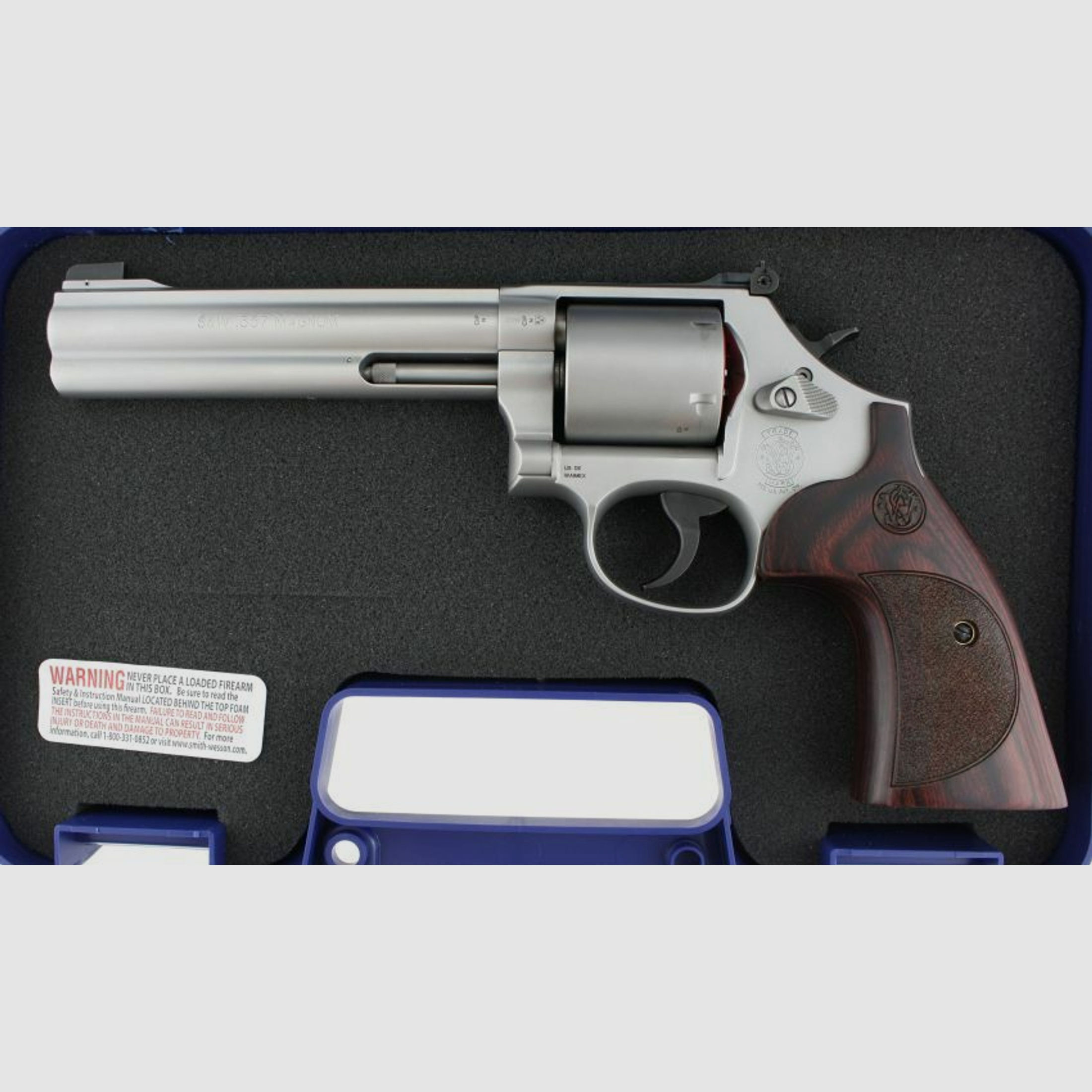 Smith & Wesson	 686 International .357 Magnum Revolver Stainless matt Trommel ungeflutet S&W